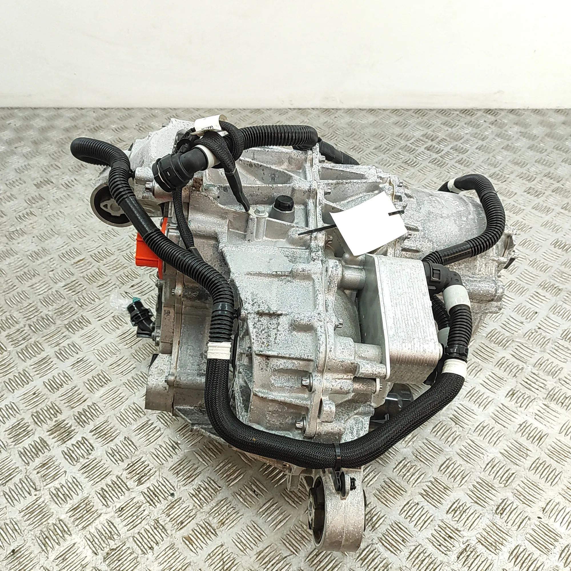 Tesla Model 3 Electric motor EV 1564852-00-D, 1587780-00-D Electric motor EV TE...