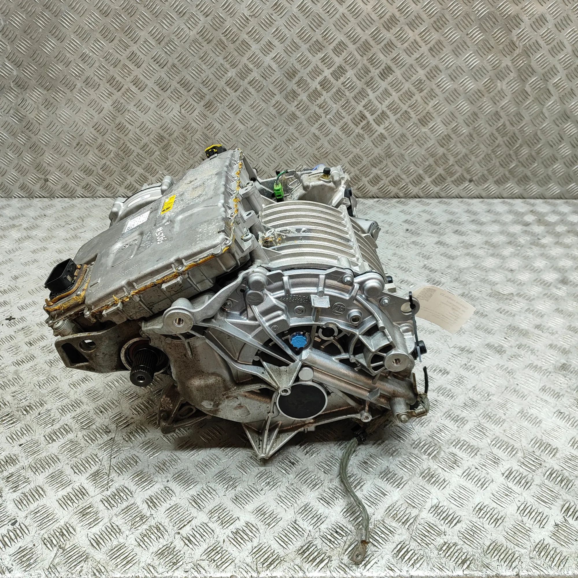 Mercedes-Benz GLA / EQA (H247) Electric motor EV A2439016100, A2433409002 Electric motor EV MERC...