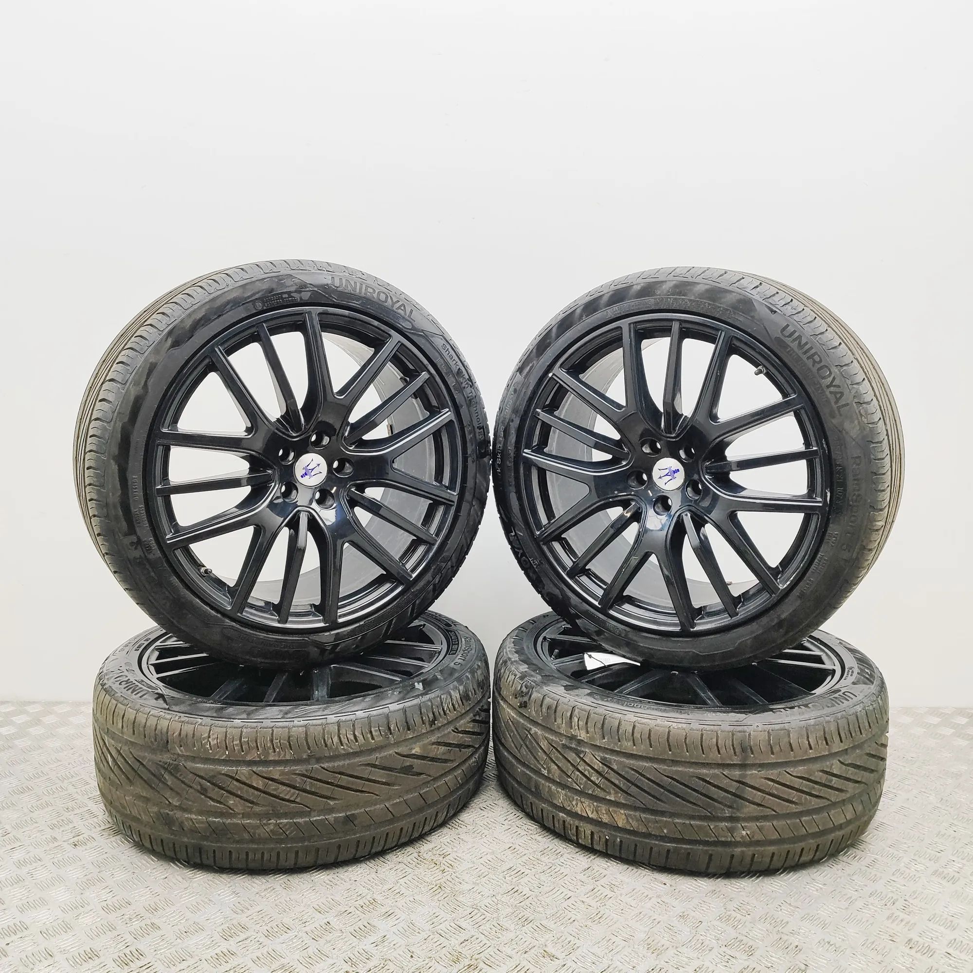 Maserati Levante Alloy Wheel Set 670044711, 670044700 Alloy Wheel Set MASERATI L...