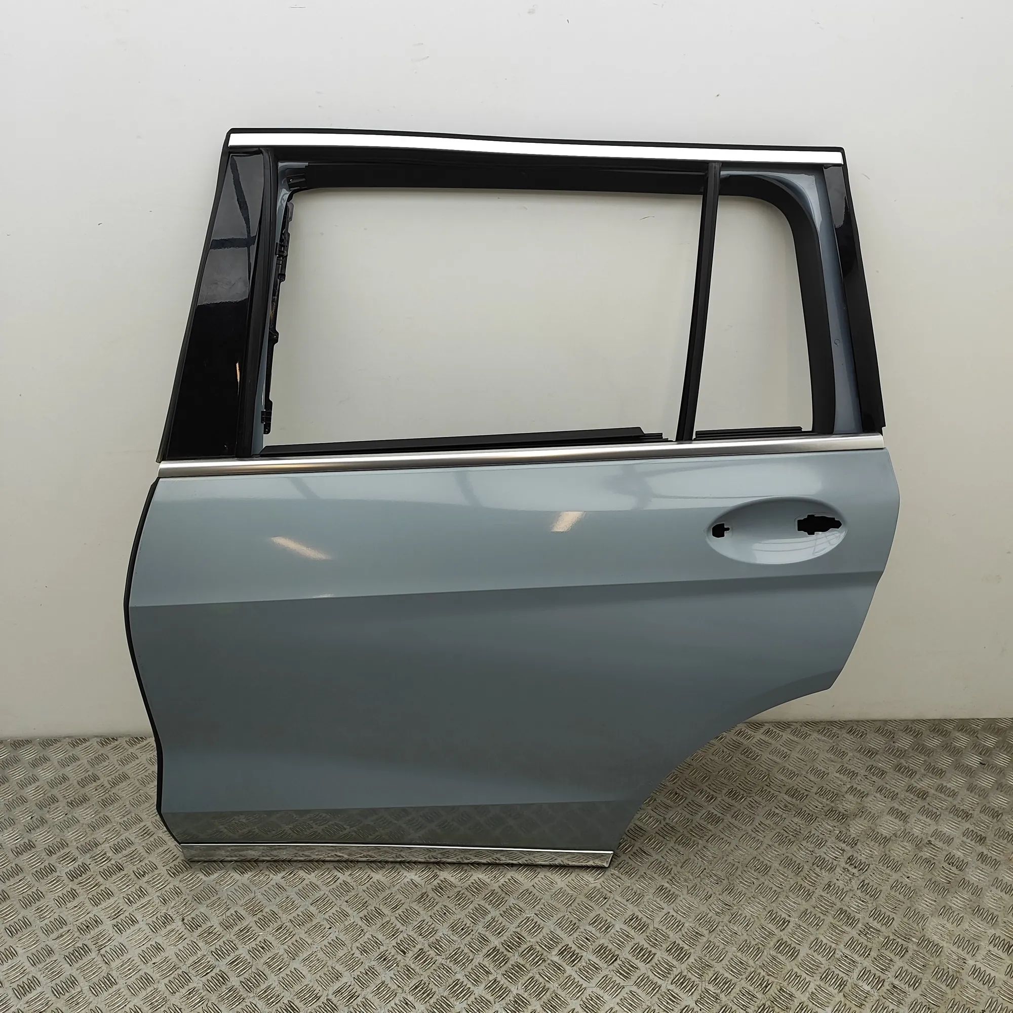 BMW X7 (G07) Rear Left Door