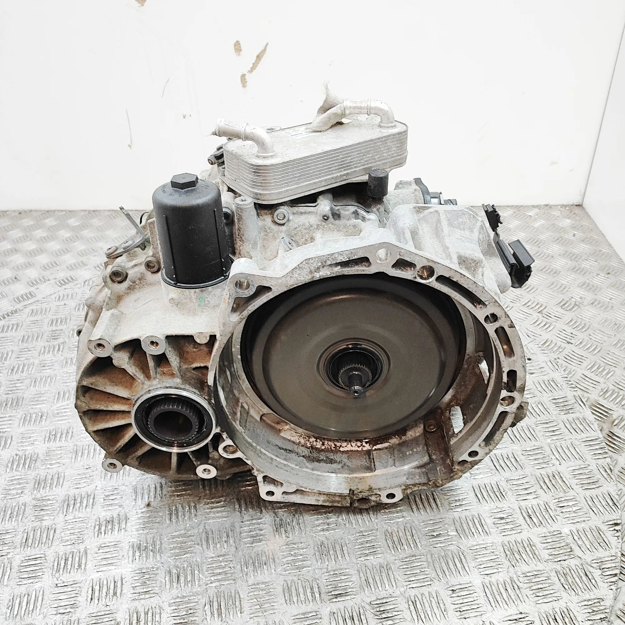 Audi Q3 (8U) Gearbox NYD Gearbox AUDI Q3 (8U) (2011-2018)

Part code...
