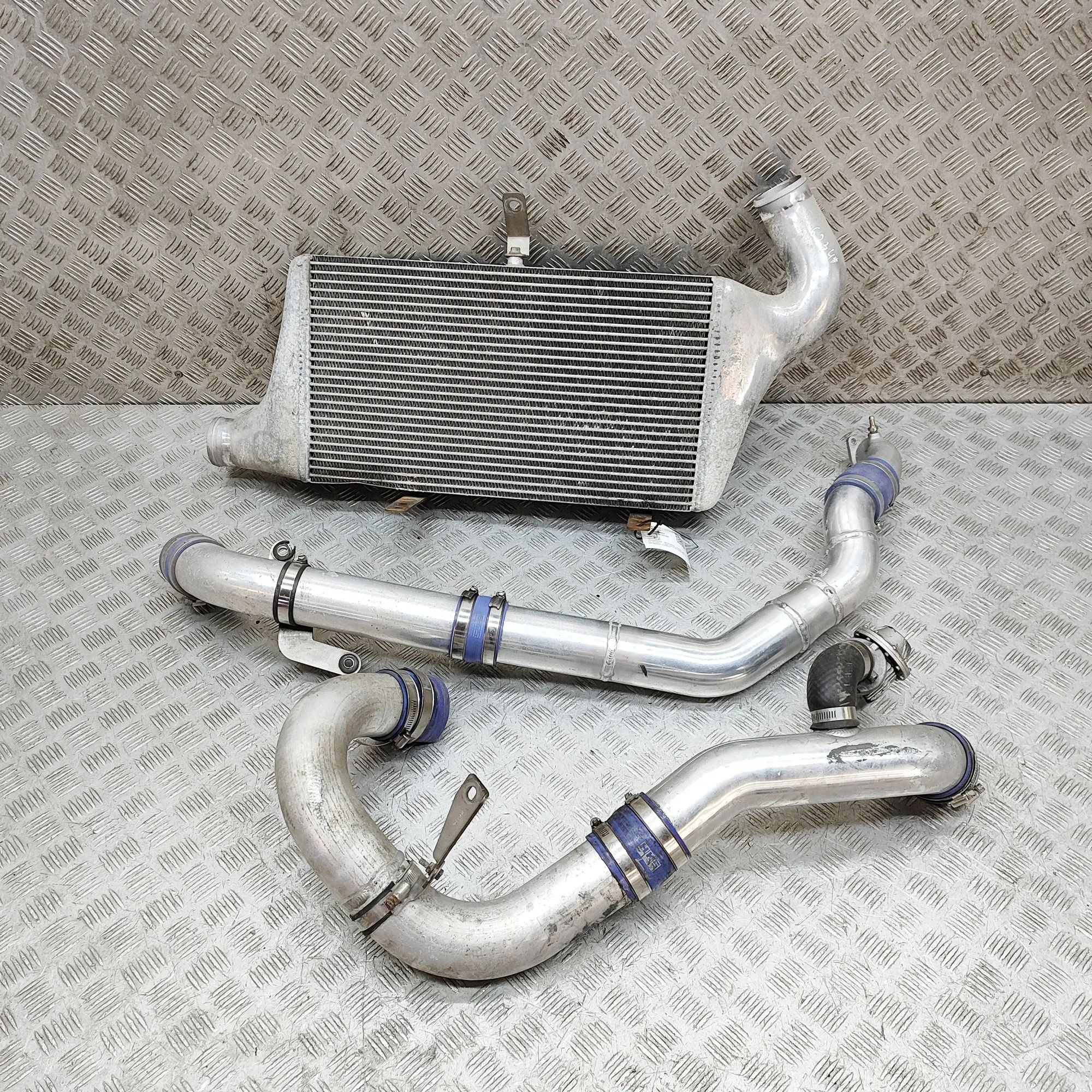 Mitsubishi Lancer Intercooler radiator HKS Intercooler Radiator MITSUBISHI LANCER (VII...