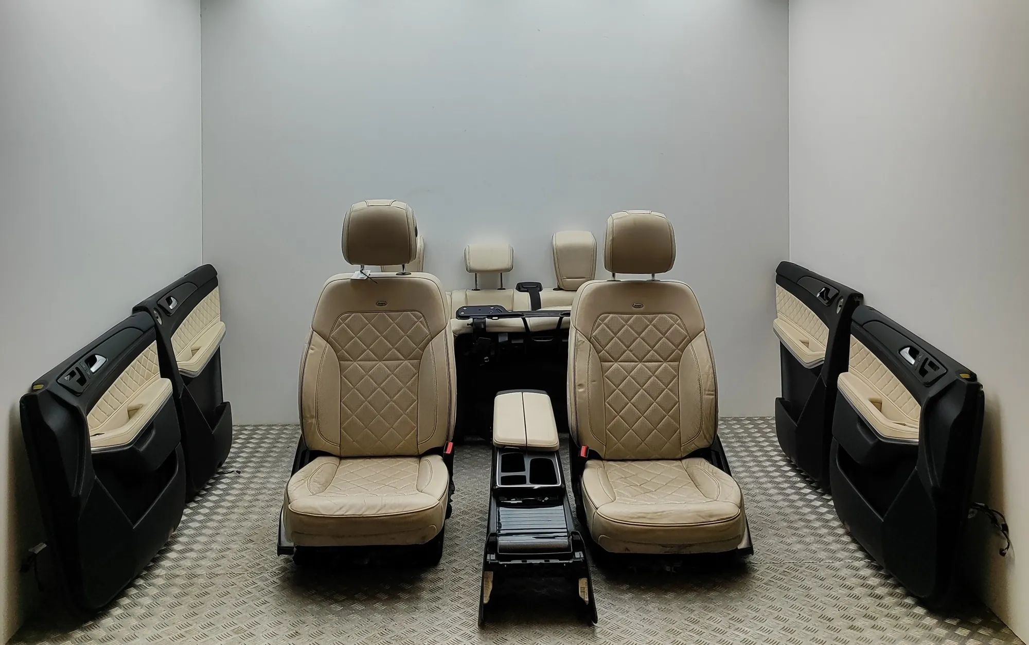Mercedes-Benz GL / GLS (X166) Interior Seats W/ Door Cards Kit A2929108602, A1667208401, A1667209501, A2929108...