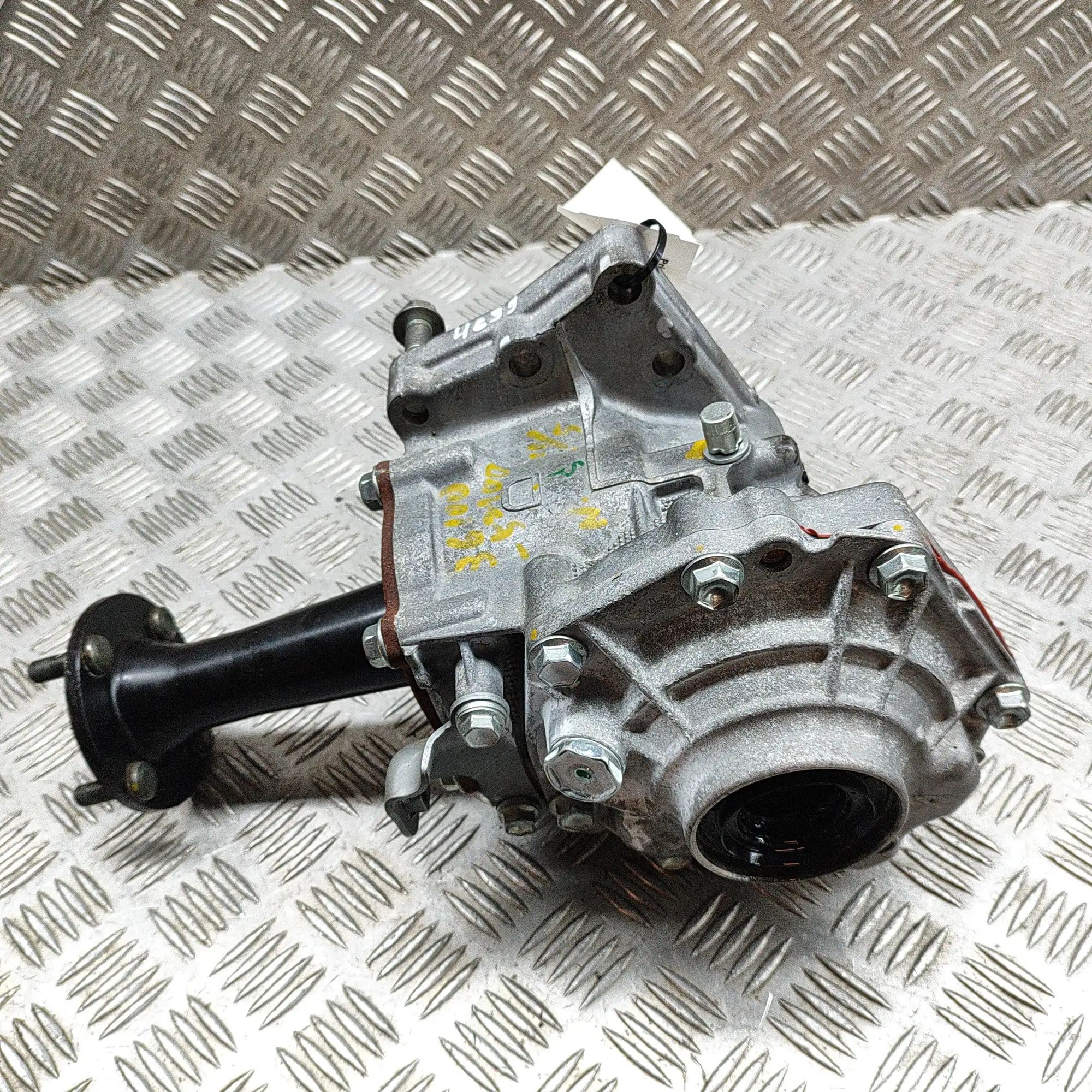 Lexus RX Transfer case Transfer case — LEXUS RX (_LA1_, _LH1_) (2022-P...