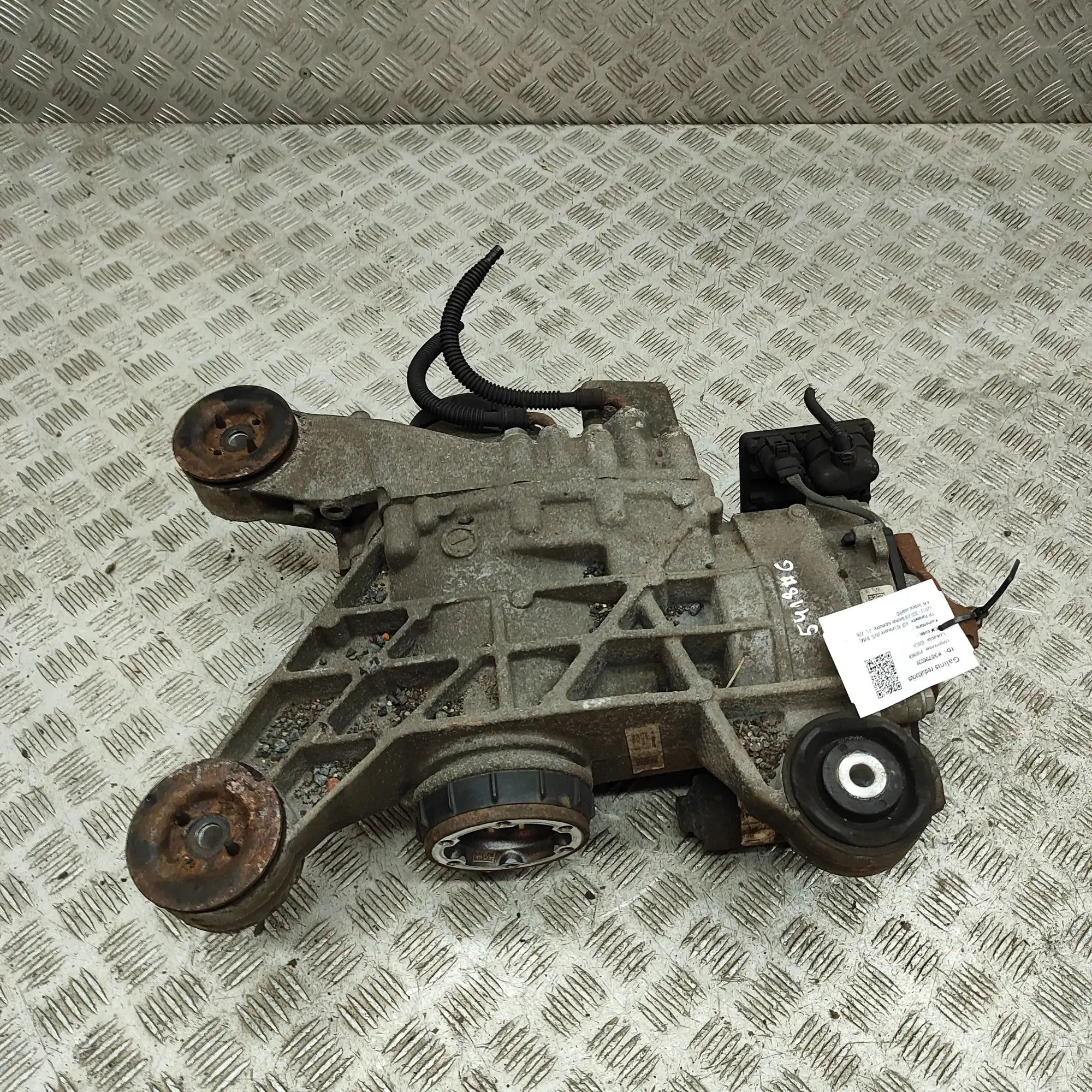 Audi A3 (8V) takatasauspyörästö 0CQ907554J, 0CQ525010, 0CQ525010N Rear Differen...