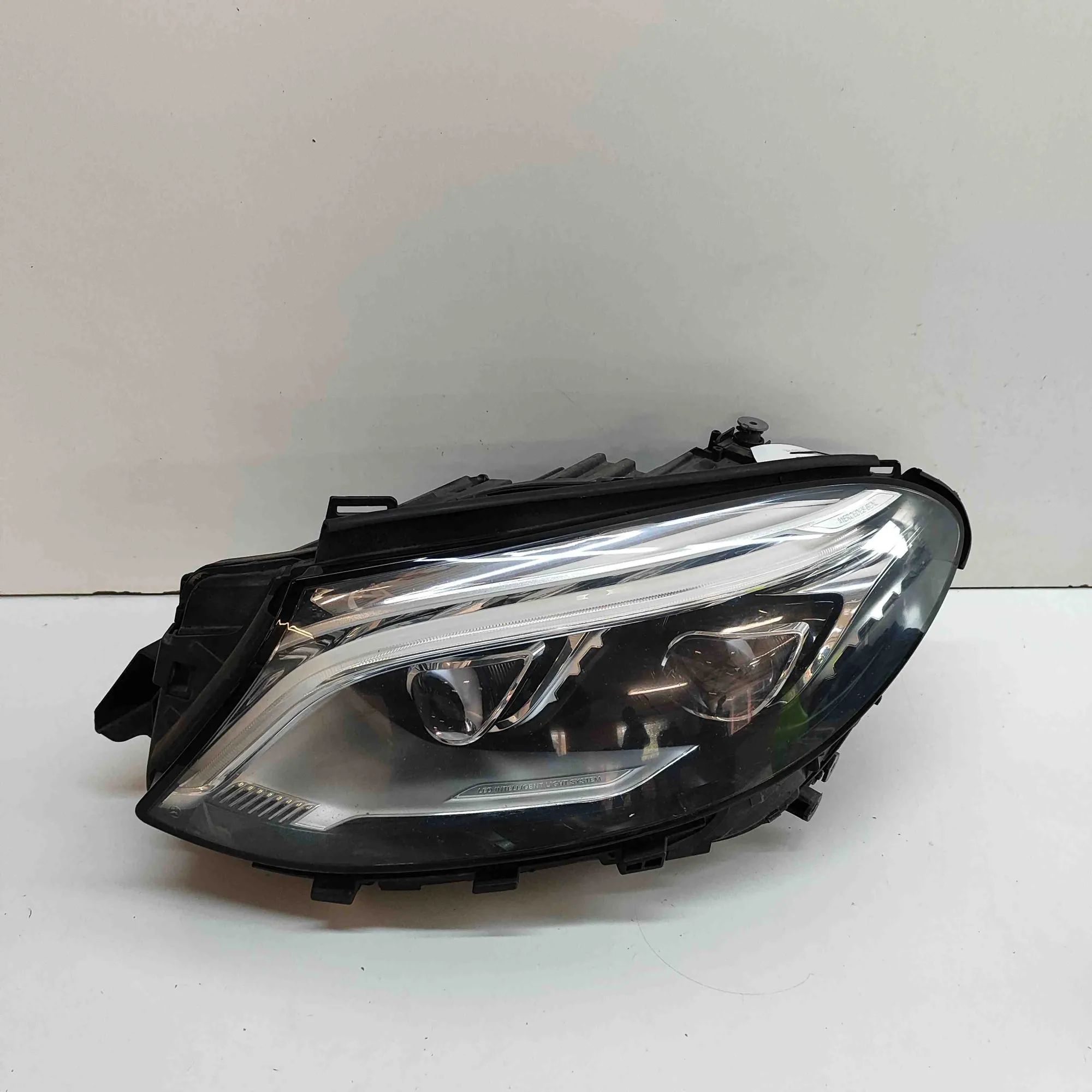 Mercedes-Benz ML / GLE (W166) Front Left Headlight A1669067502 Front Left Headlight MERCEDES-BENZ ...