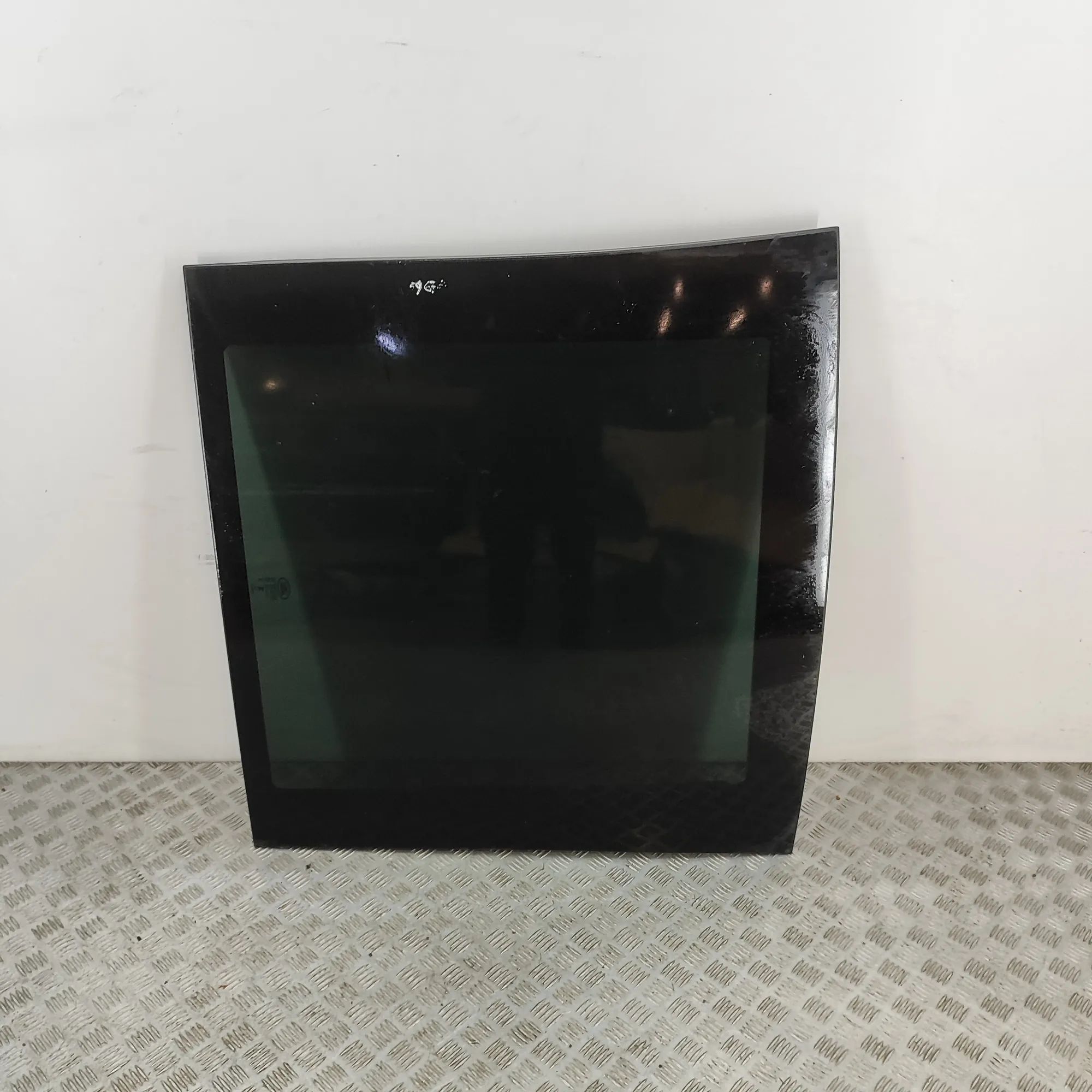 Land Rover Defender Kattoluukku L8B2-500A18-BG, LR183641 Sunroof LAND ROVER DEF...