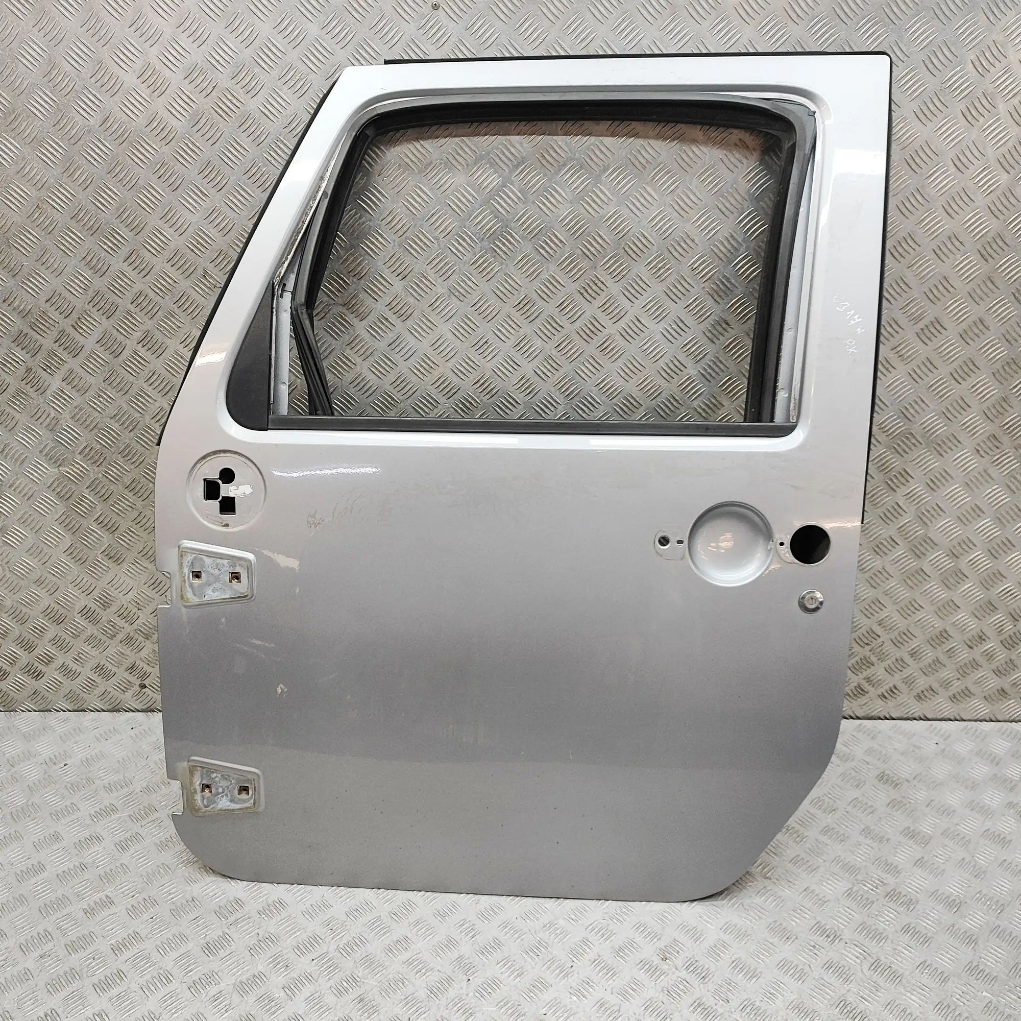 Jeep Wrangler (JK) Front Left Door K68079597AE, 68079597AE Front Left Door JEEP WR...