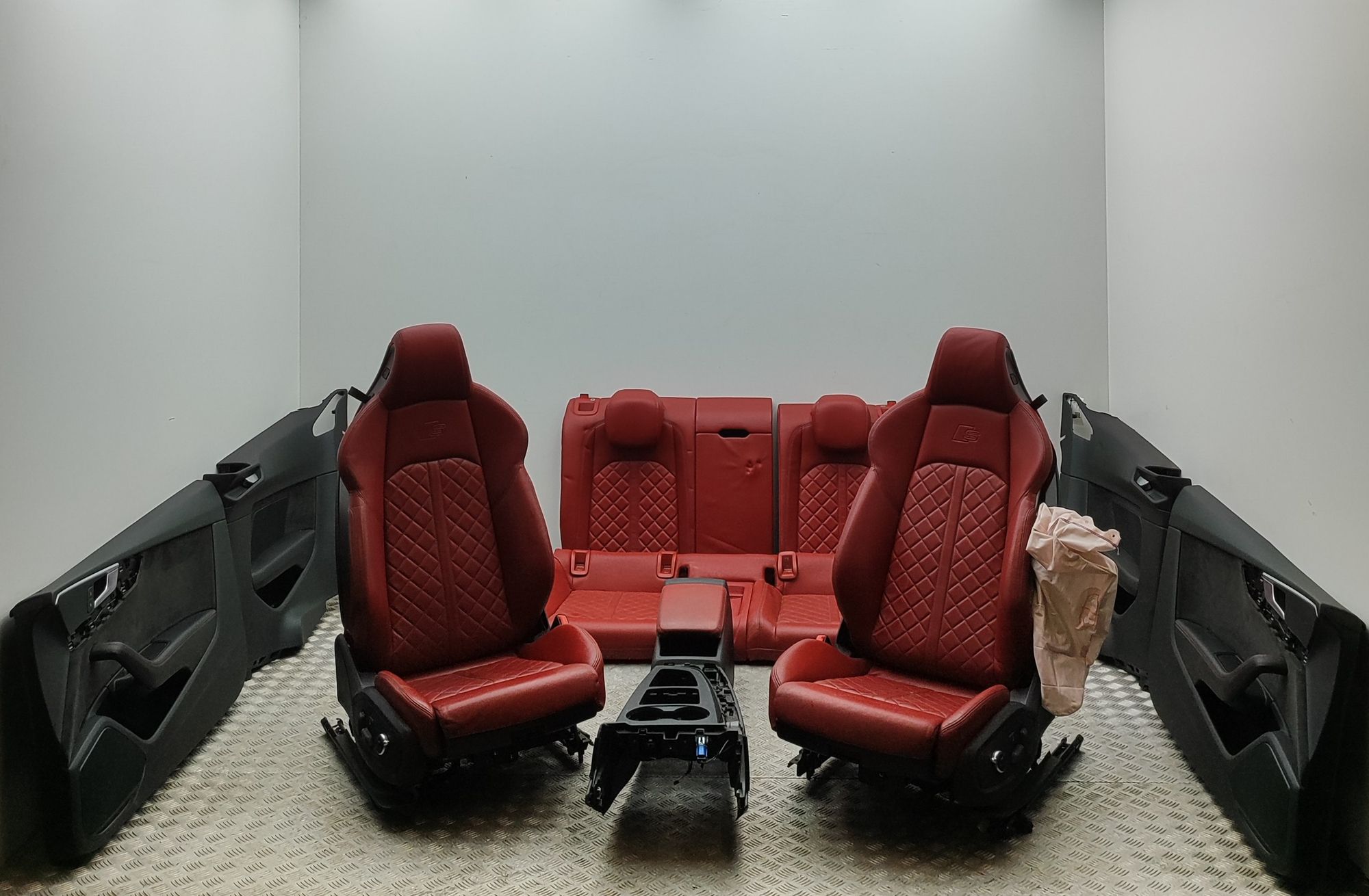 Audi A5 (B9) Interior Seats W/ Door Cards Kit 8W6881106AD, 8W6885283D, 8W6867118, 8W6867487, ...