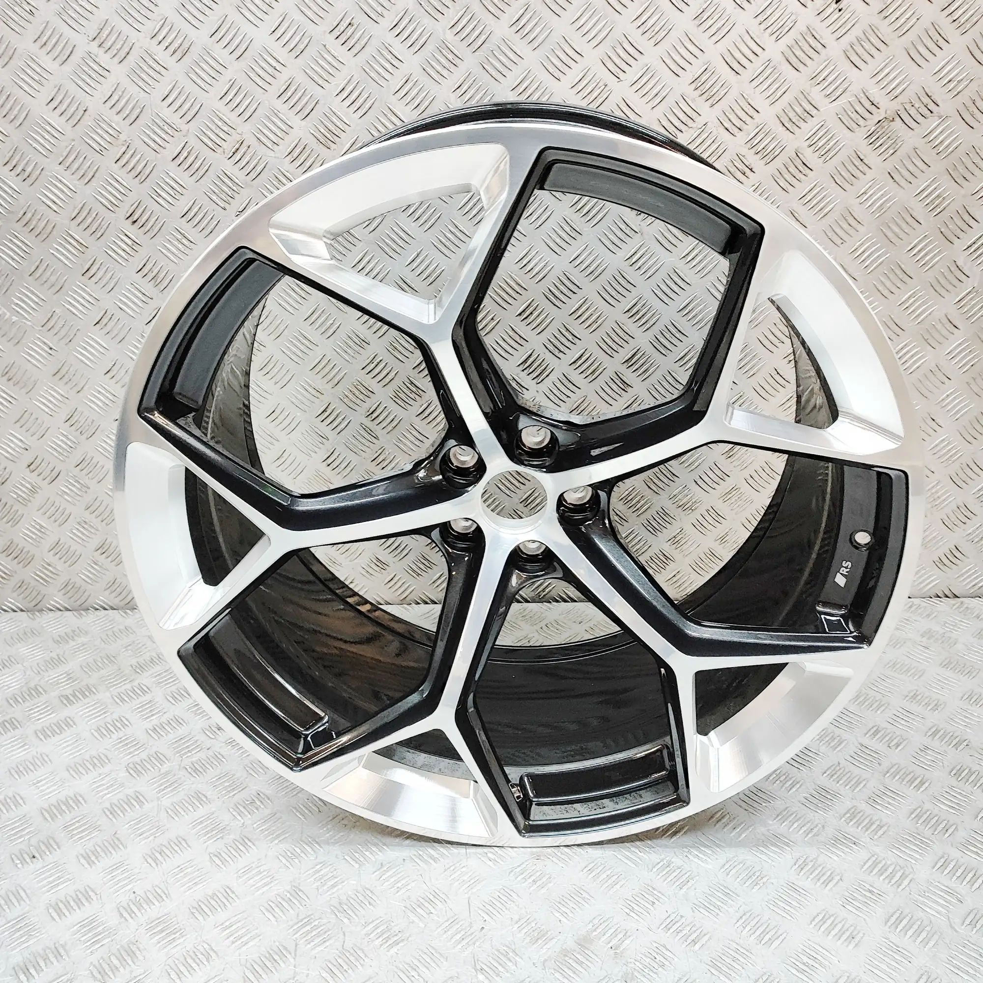 Audi Q8 Alloy Wheel 4M8601025BG Alloy Wheel AUDI Q8 (4MN) (2018-......