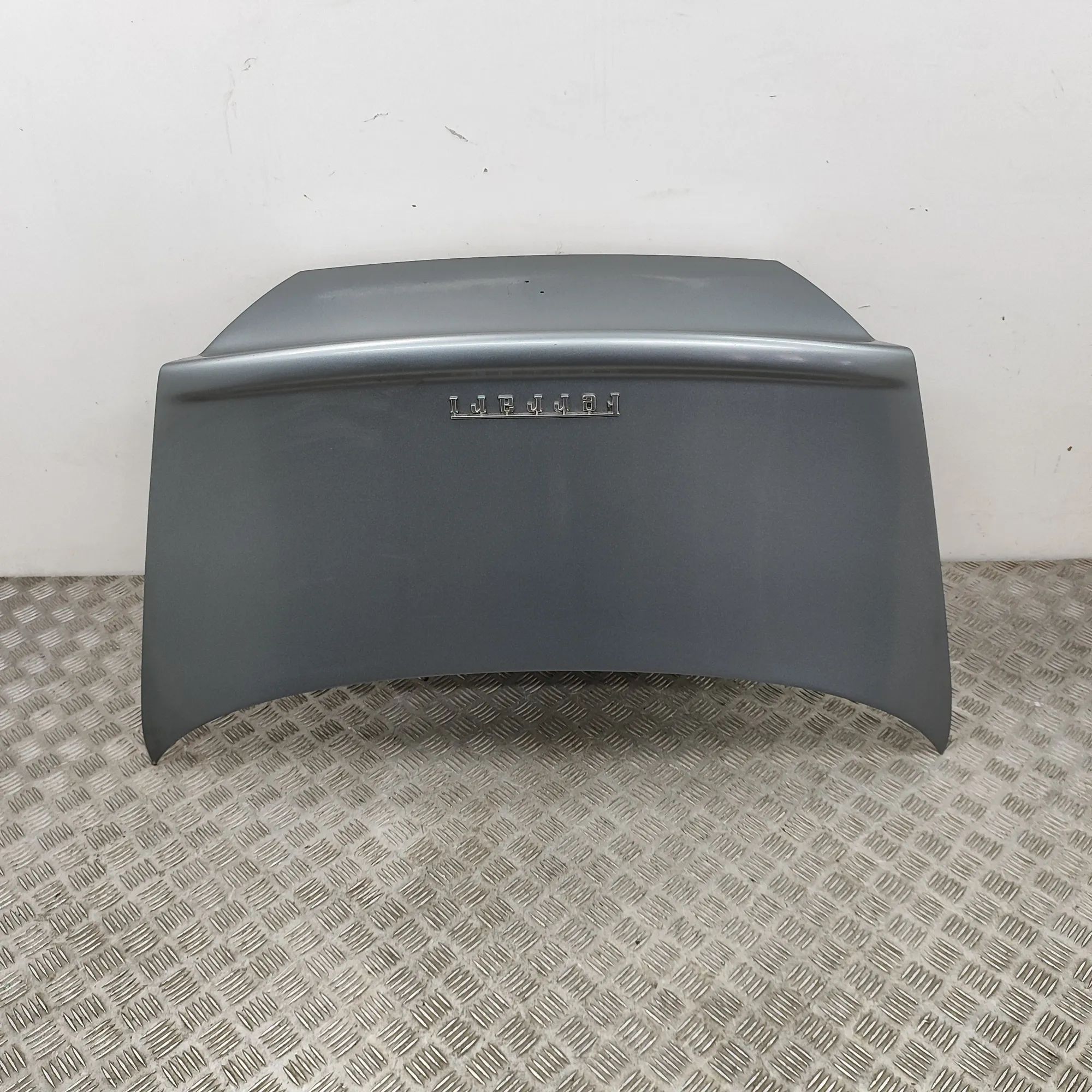 Tailgate Bootlid Brand/Model: FERRARI 575
Year: 2003
Engine: 550...