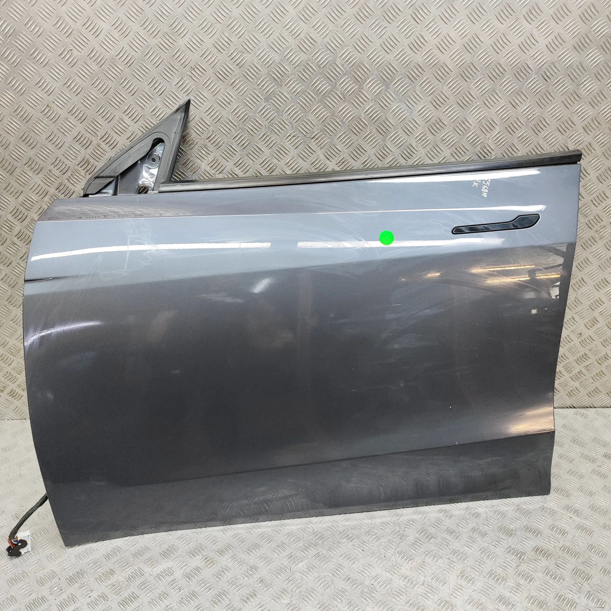 Tesla Model Y Front Left Door 1505460-EC-A Front Left Door TESLA MODEL Y (201...