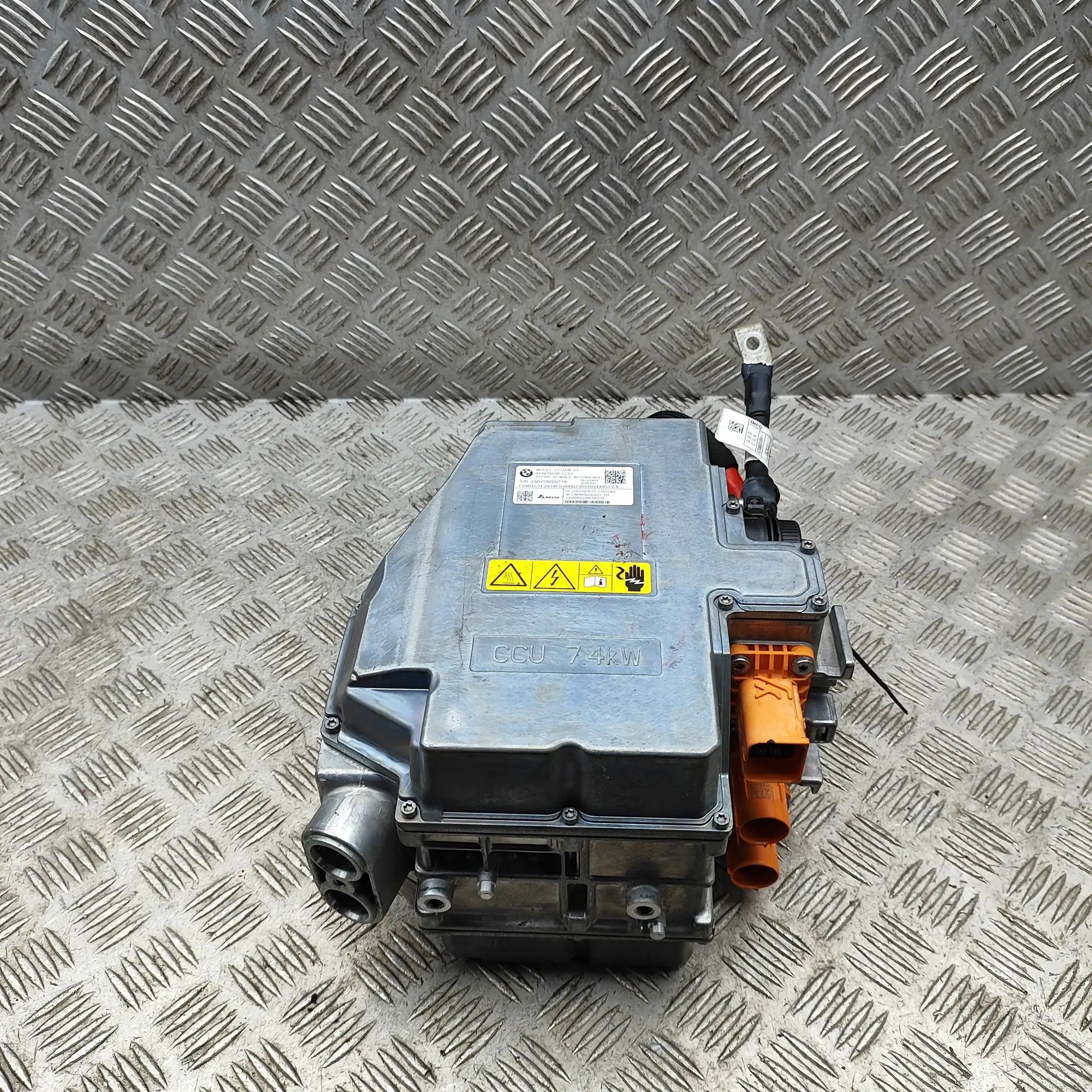 BMW X5 (G05) Invertteri 5B34C12 Inverter BMW X5 (G05) (2018-...)

Part ...