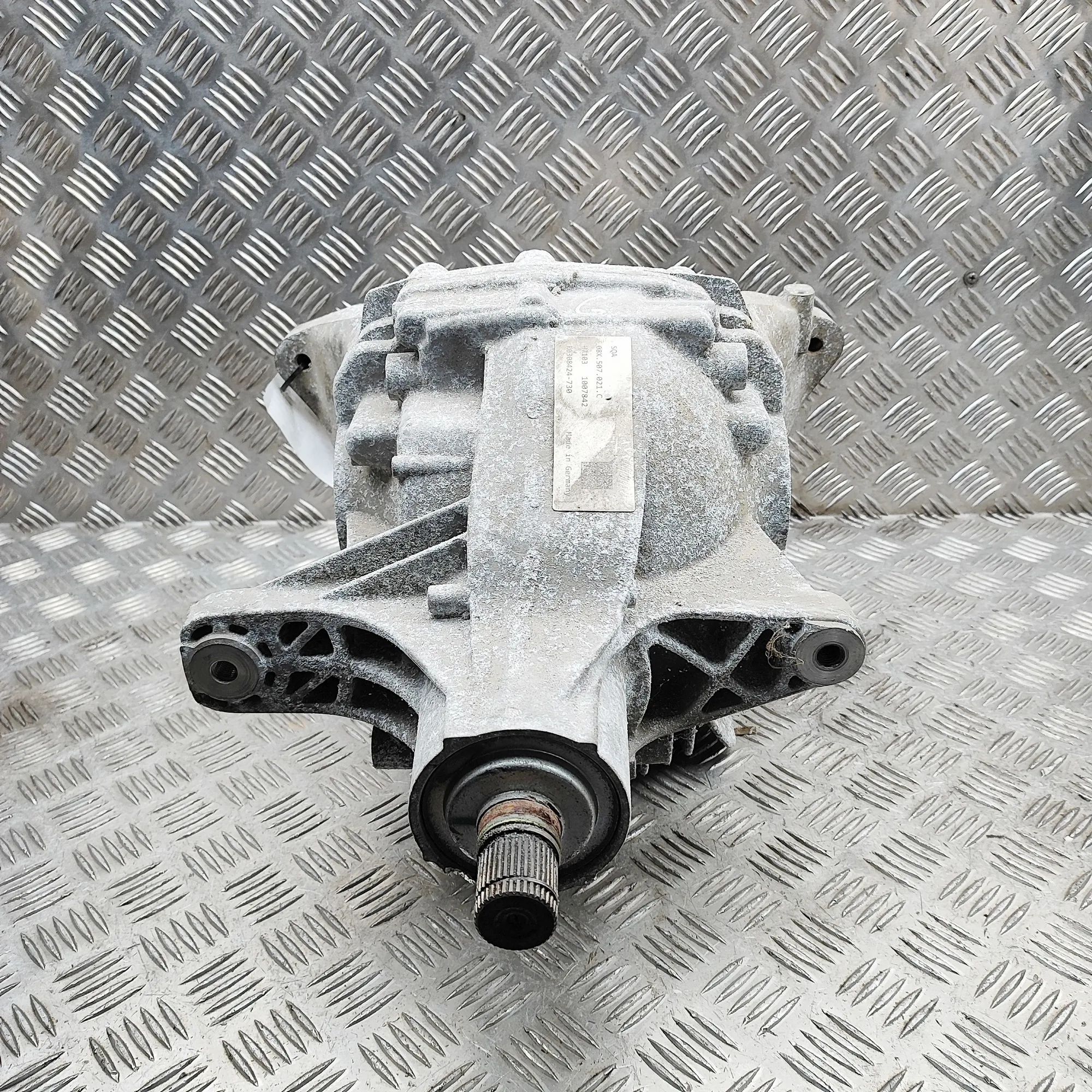 Porsche Panamera takatasauspyörästö 08X507021C Rear Differential PORSCHE PANAMERA (...