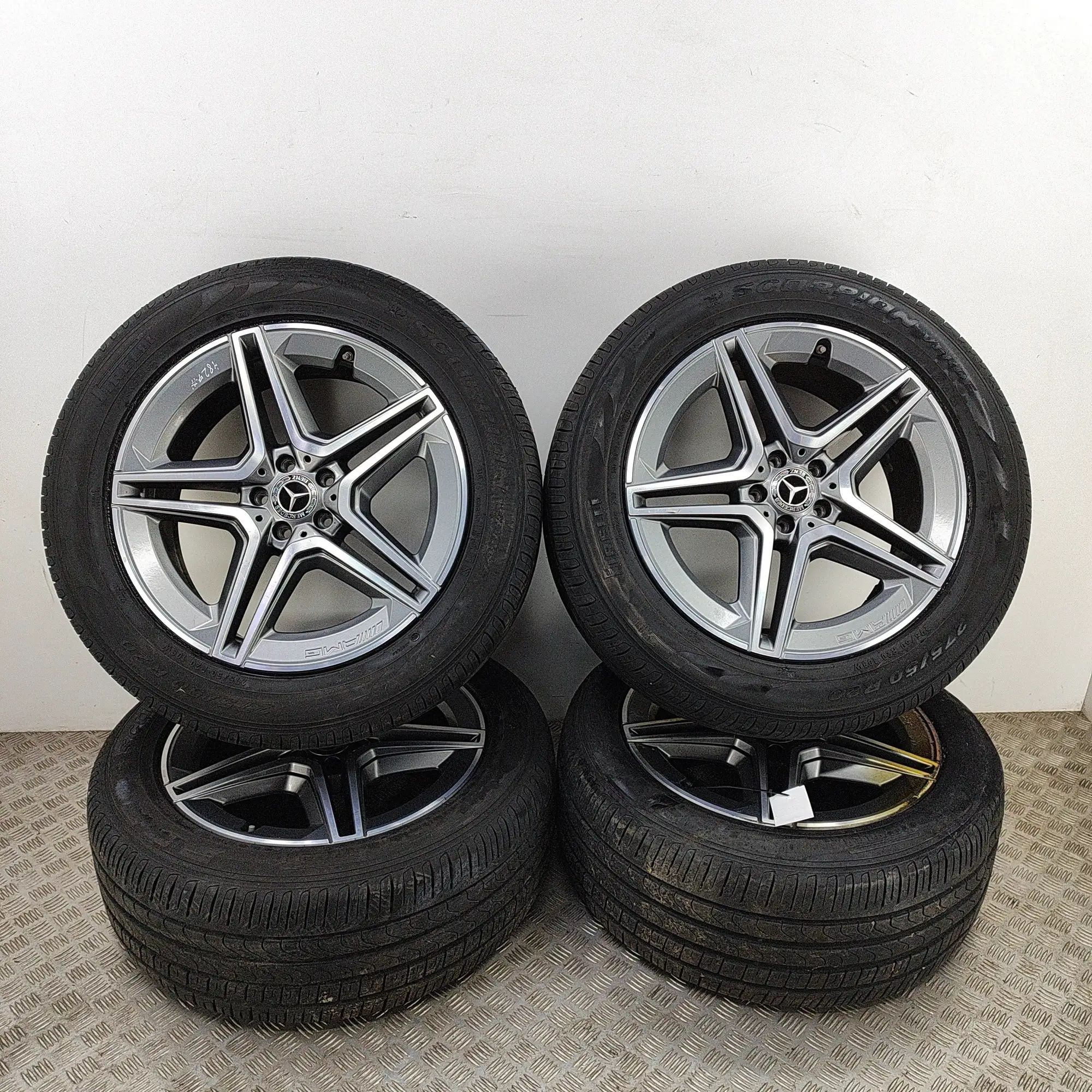 Mercedes-Benz GLE (W167) Alloy Wheel Set A1674013300, A1674013200 Alloy Wheel Set MERCED...
