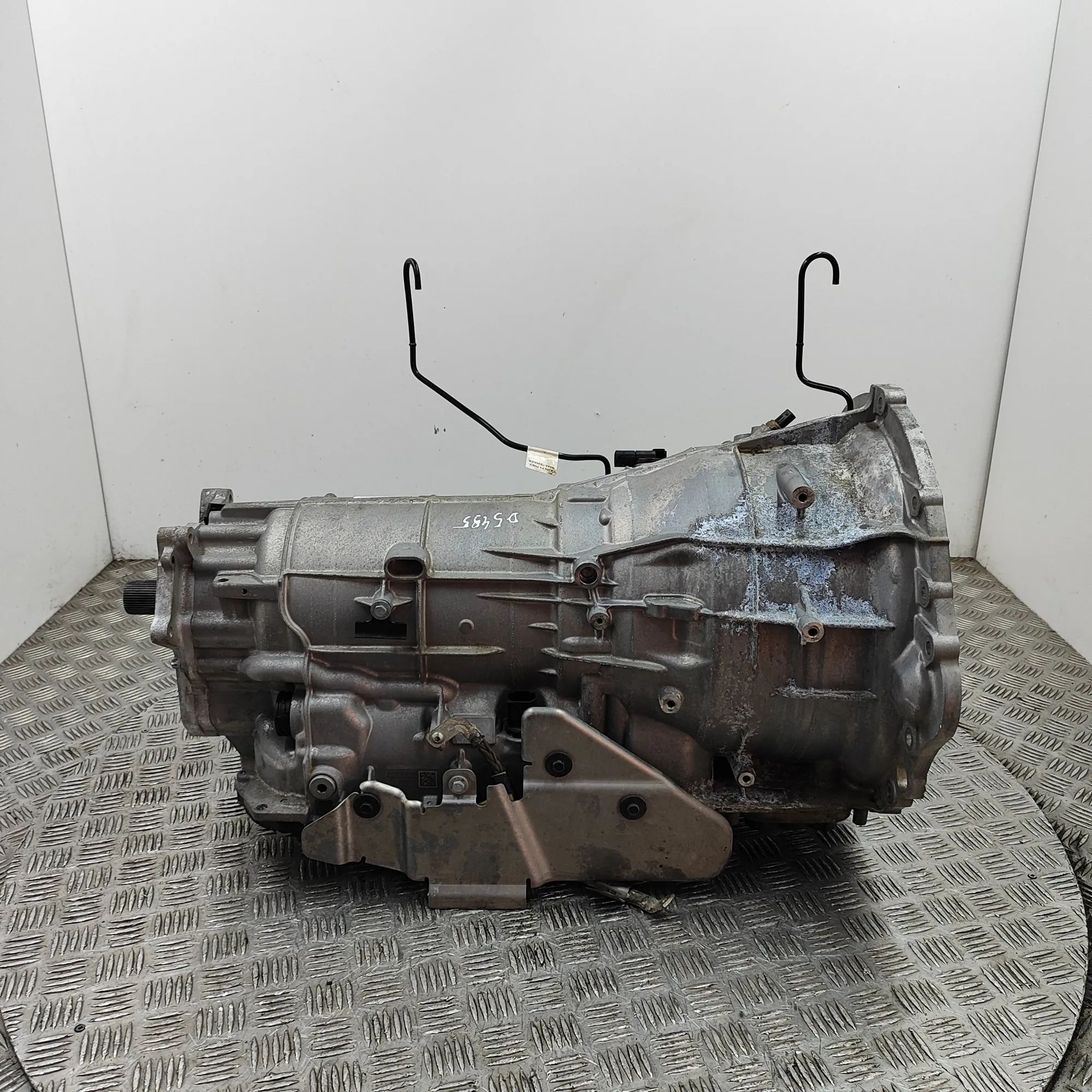 Jaguar F-Pace Gearbox Gearbox — JAGUAR F-PACE (X761) (2015-...) — 8P-...