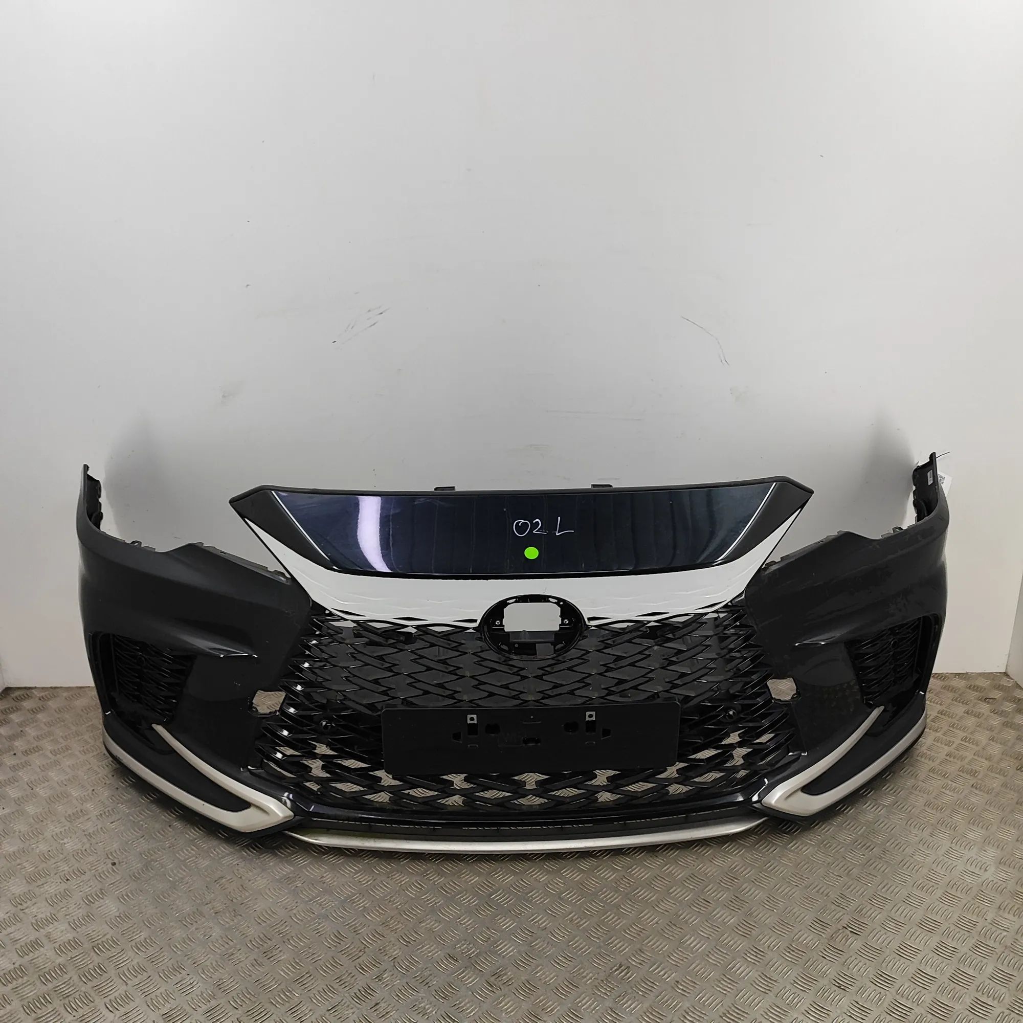 Lexus RX front bumper