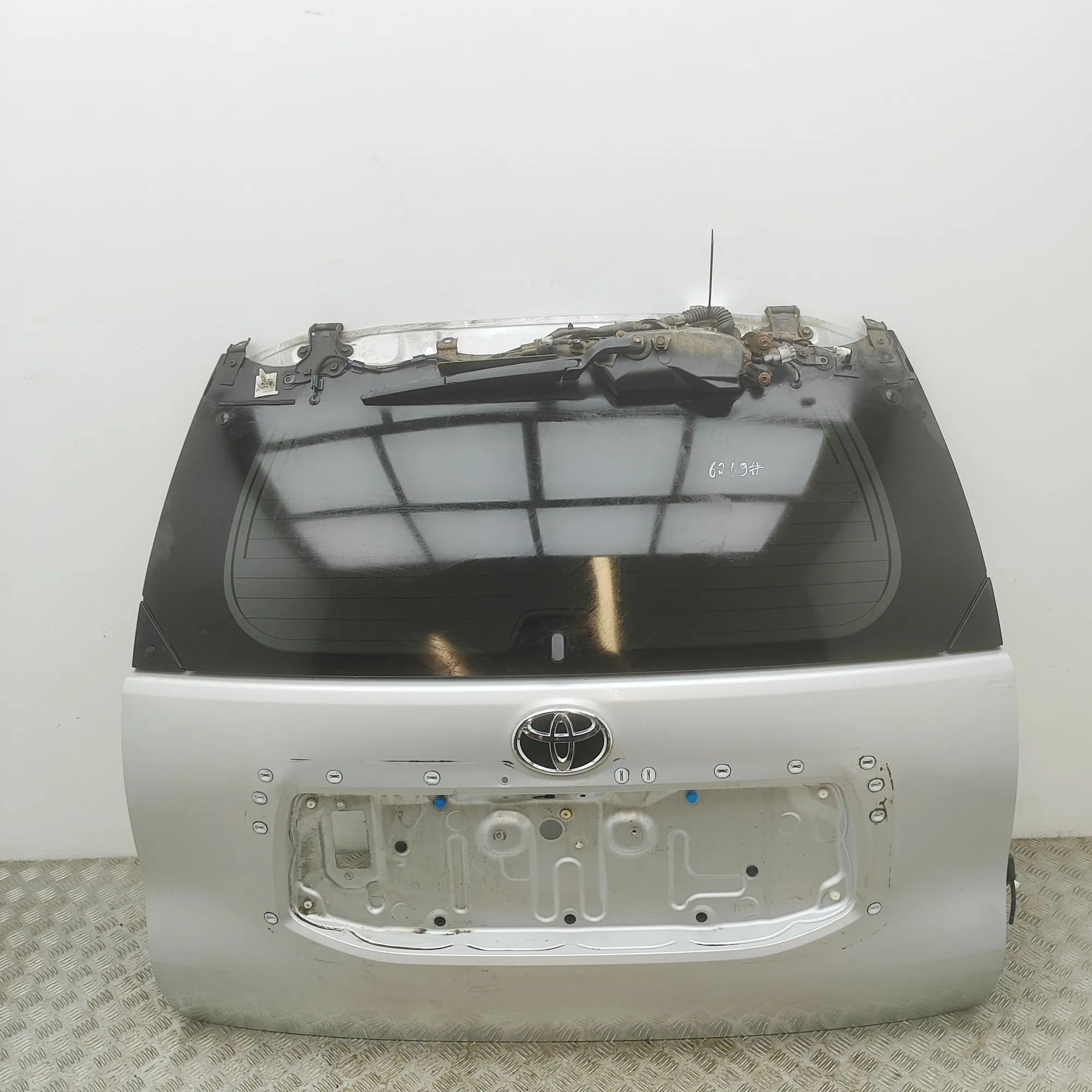 Toyota Land Cruiser 150 Tailgate / boot lid Tailgate / boot lid — TOYOTA LAND CRUISER (_J15...