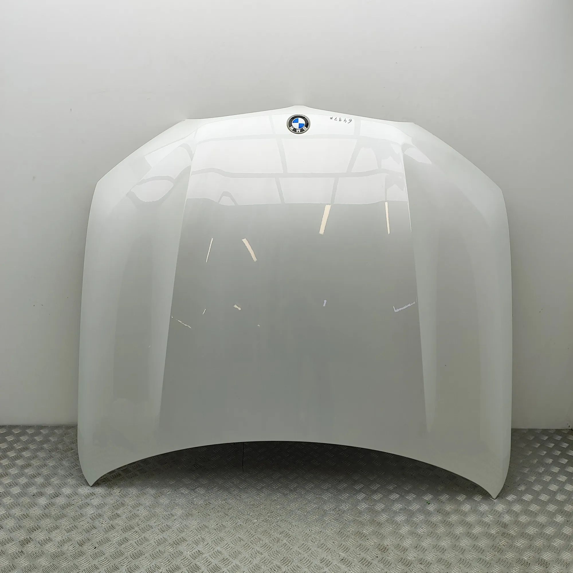 BMW X6 (G06) Bonnet Hood 7492375 Bonnet Hood BMW X6G06 (2019-...)

Part ...