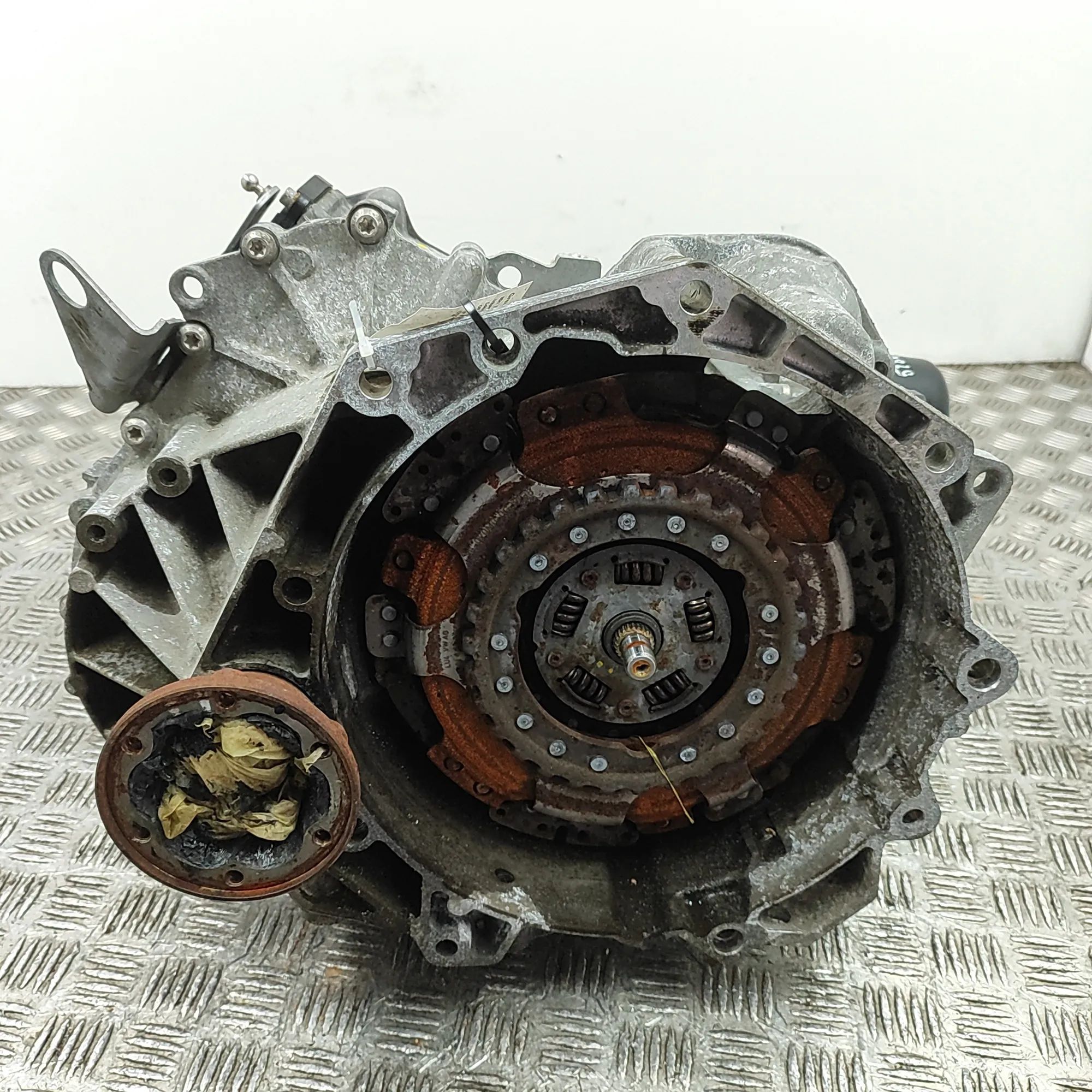Volkswagen Passat (B8) Gearbox RRH Gearbox VW PASSAT (B8 3G2) (2014-...)

Part...