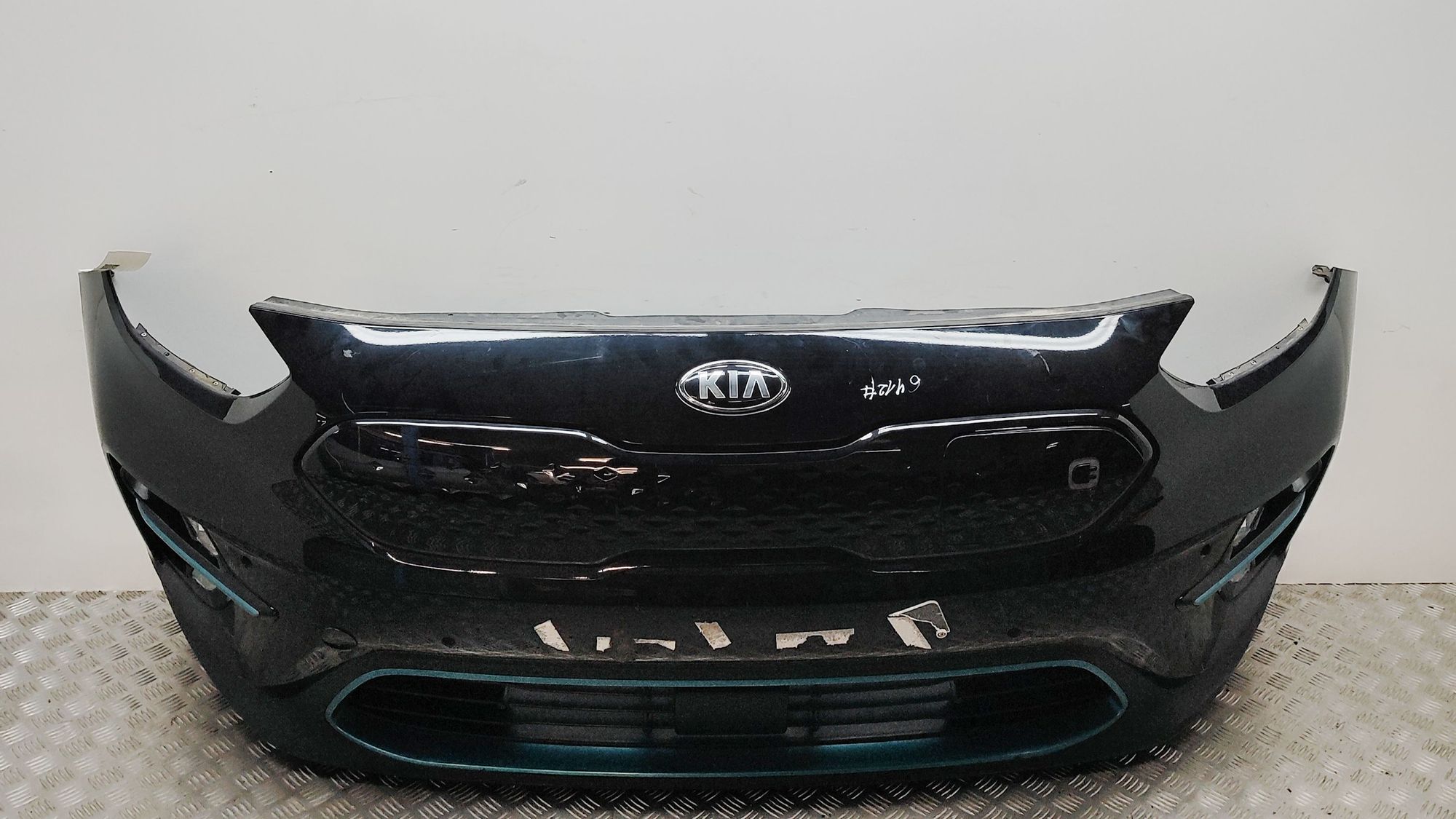 Kia Niro front bumper 86500-Q4060ABP Front Bumper KIA NIRO (2016-...)...