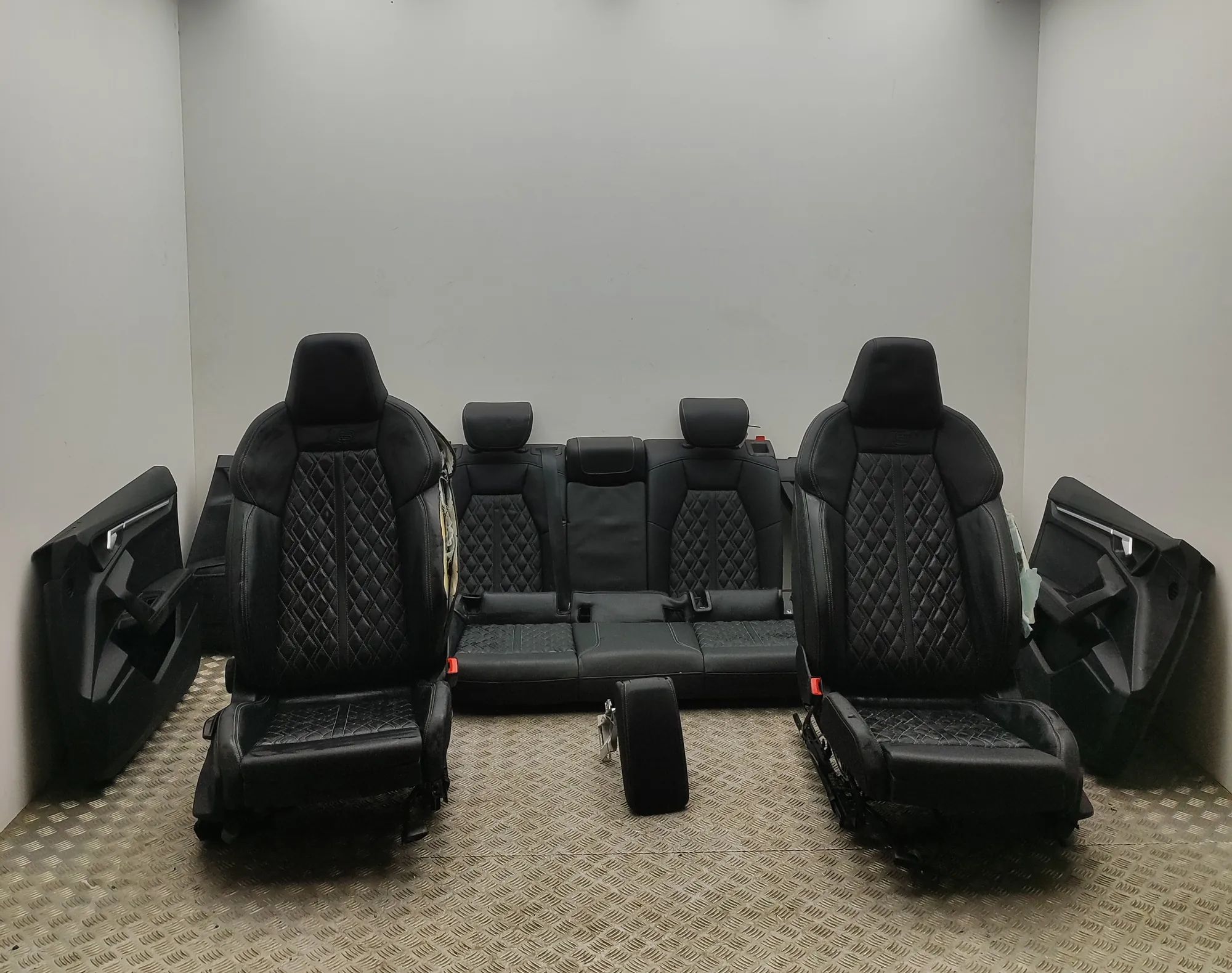 Audi A3 (8Y)  Interior Seats W/ Door Cards Kit 8Y0867317HL, 8Y0867318HL, 8Y0864283 Interior Se...