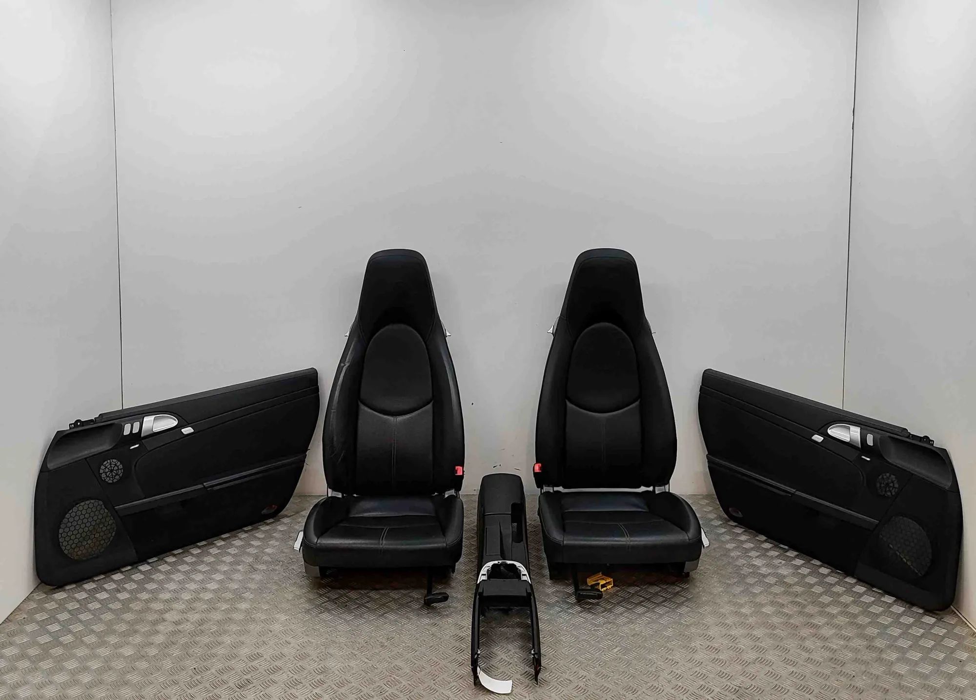 Porsche Boxster (987) Interior Seats W/ Door Cards Kit 997555102, 997555101, 987555101, 987555102, 997...