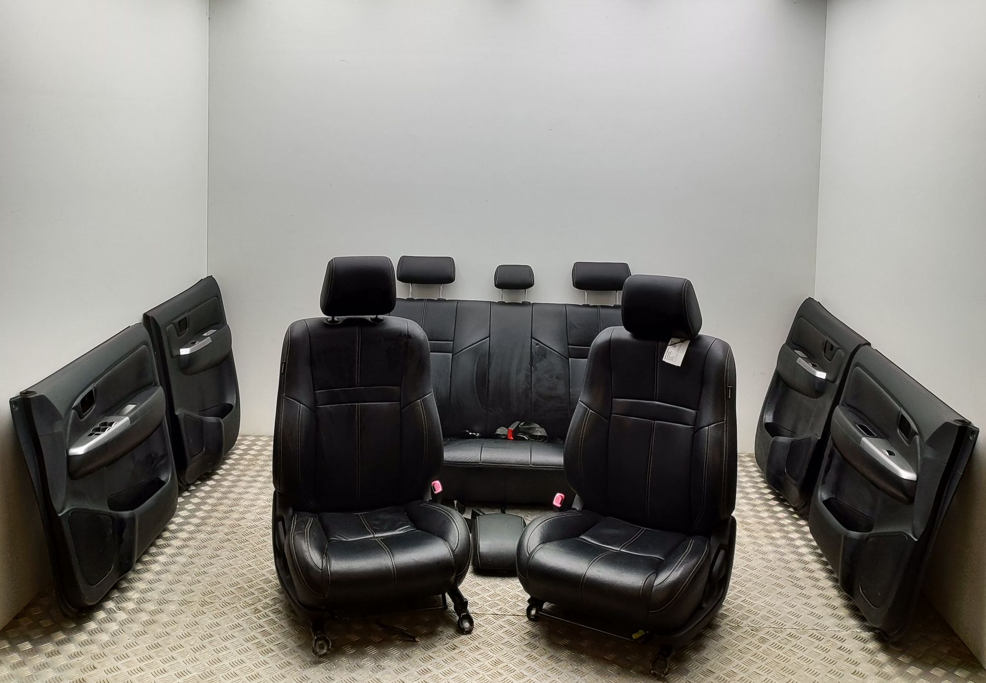 Toyota Hilux Interior Seats W/ Door Cards Kit