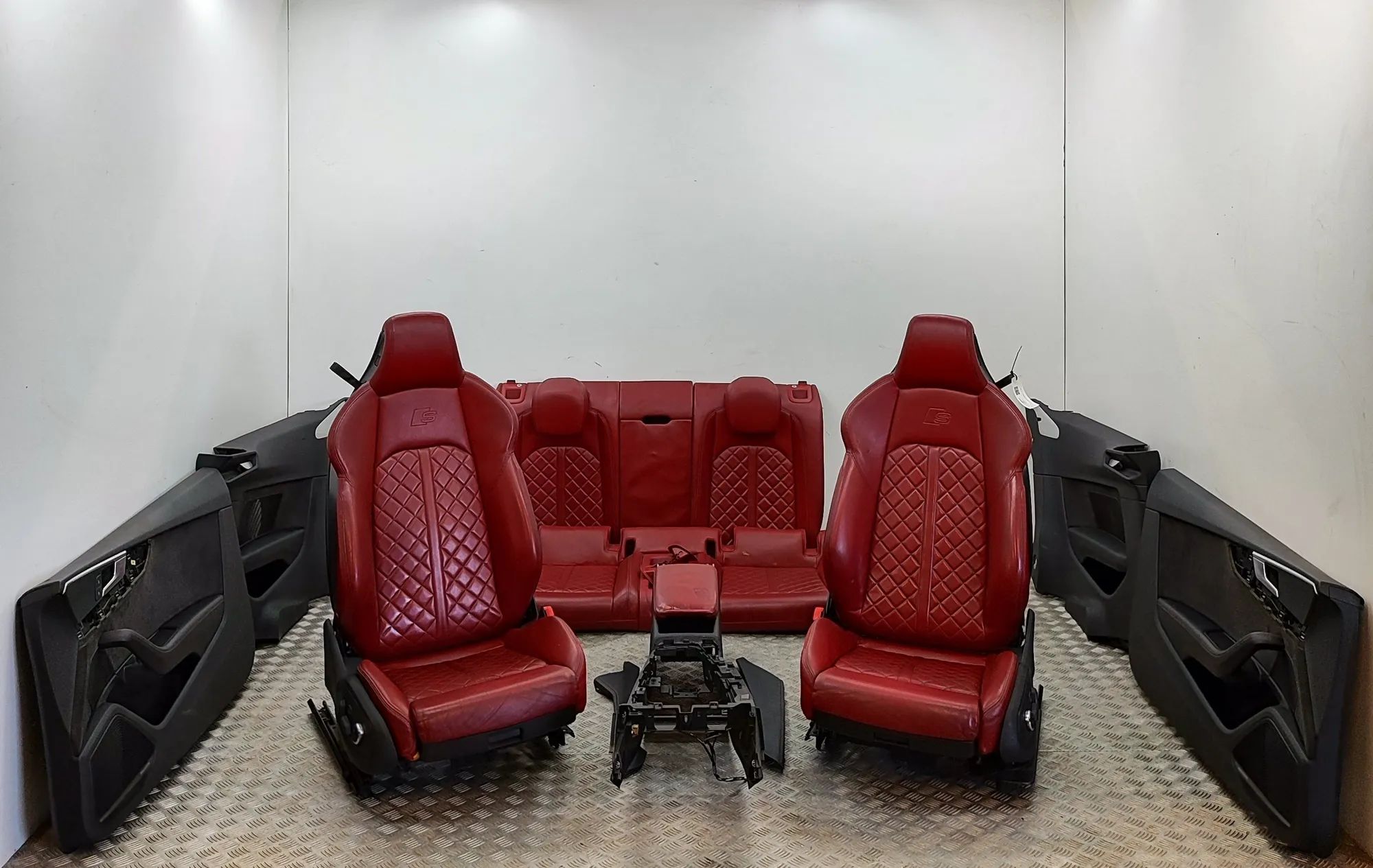 Audi A5 (B9) Interior Seats W/ Door Cards Kit 8W2863305A, 8W2863306A, 8W6885079B, 8W6881106AD...