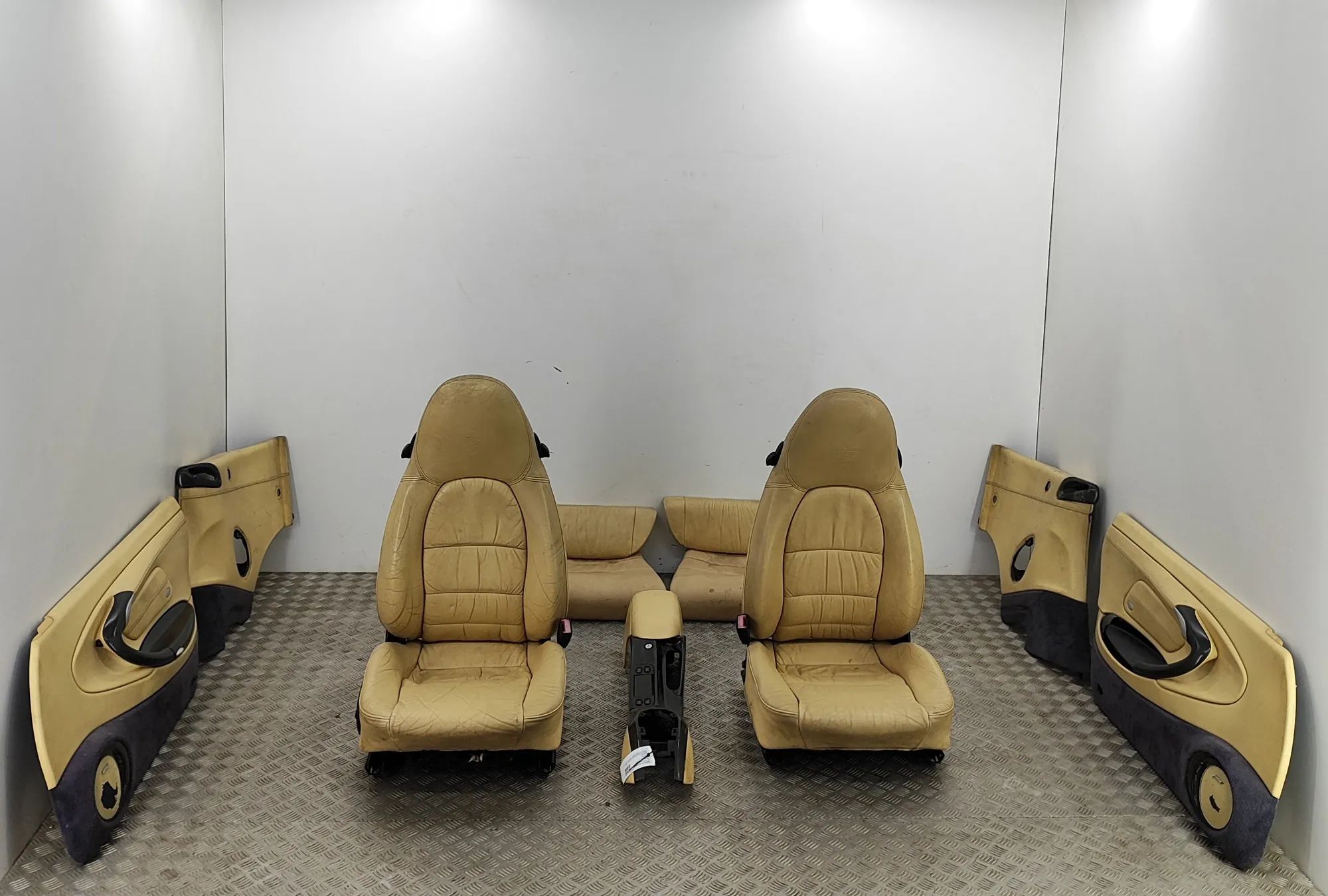 Porsche 911 (996) Interior Seats W/ Door Cards Kit 99655507112, 99655507213, 99655507212, 99655290...