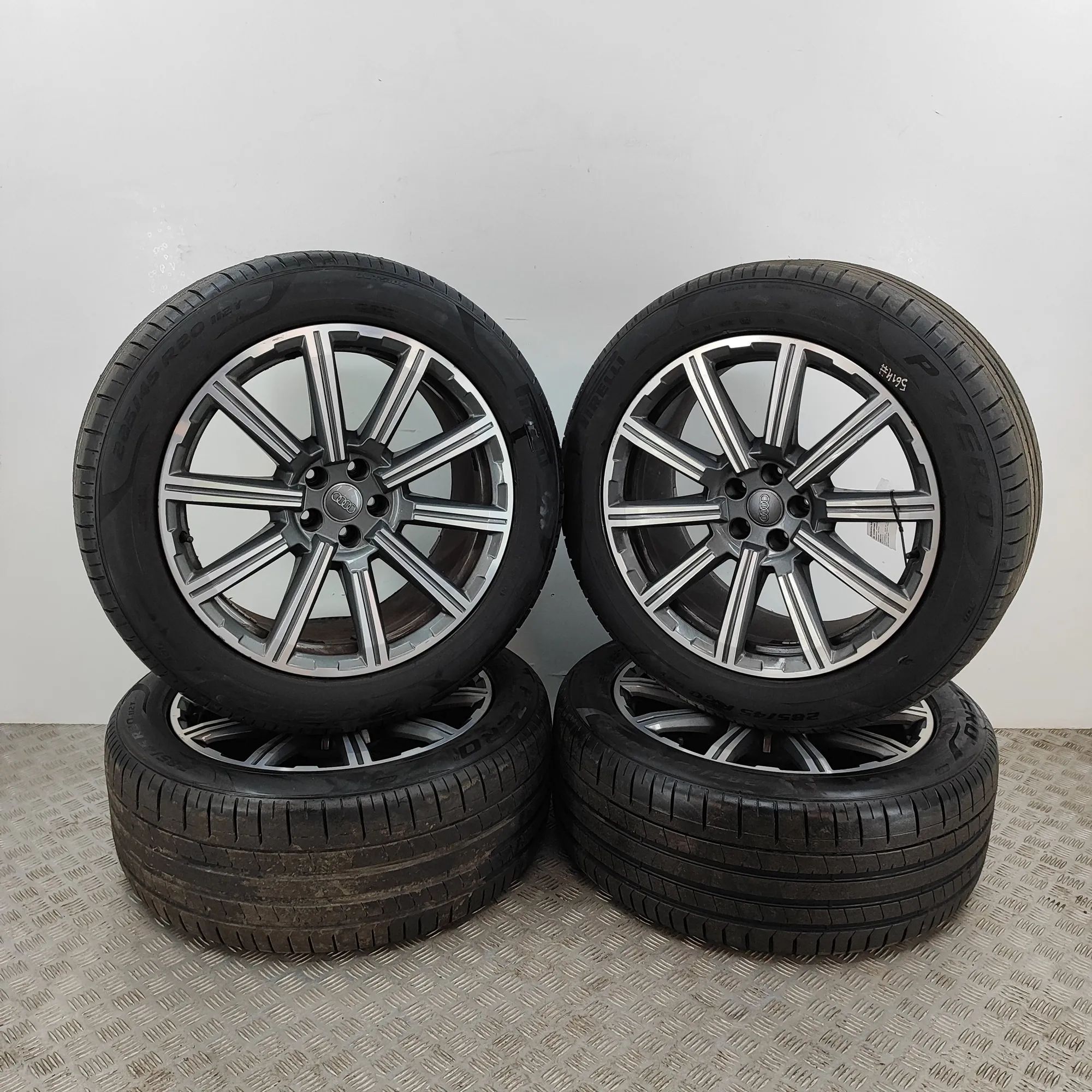 Audi Q7 (4M) Alloy Wheel Set 4M0601025AD, 4M0601025AE Alloy Wheel Set AUDI Q...