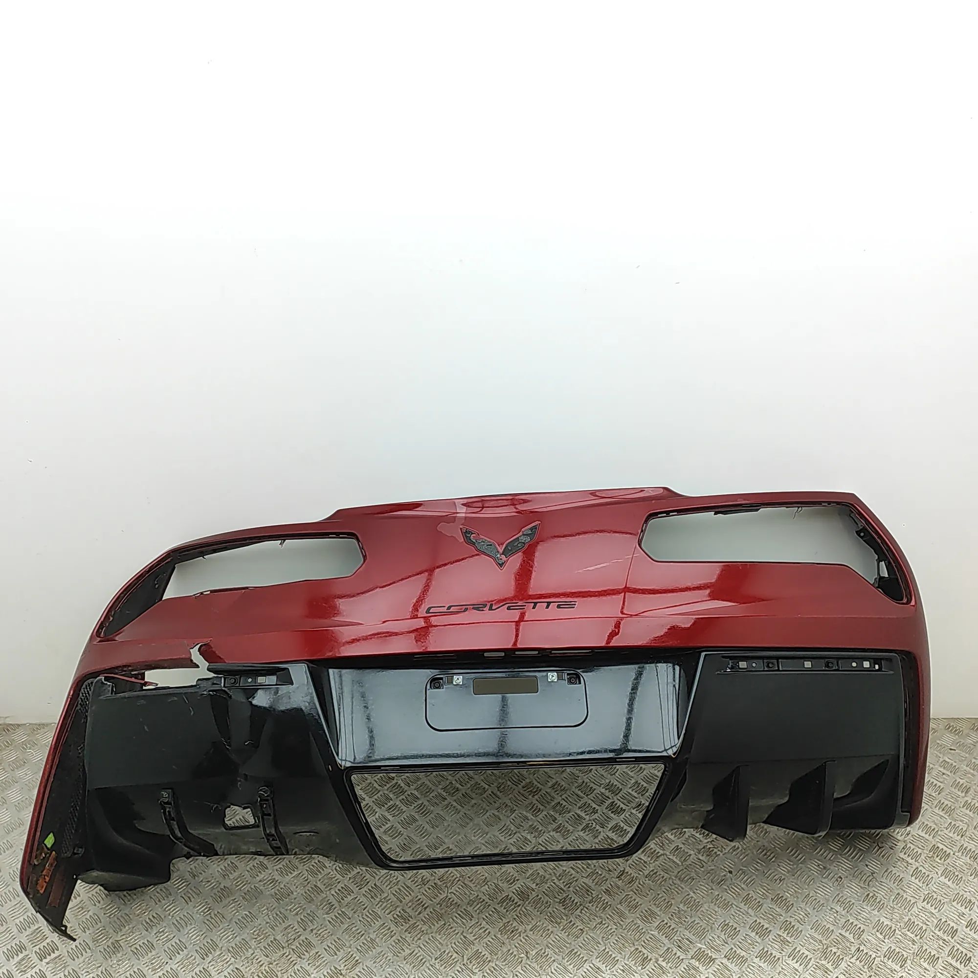 Chevrolet Corvette (C7) rear bumper 84139440, 84139444, 152054409 Rear Bumper CHEVR...