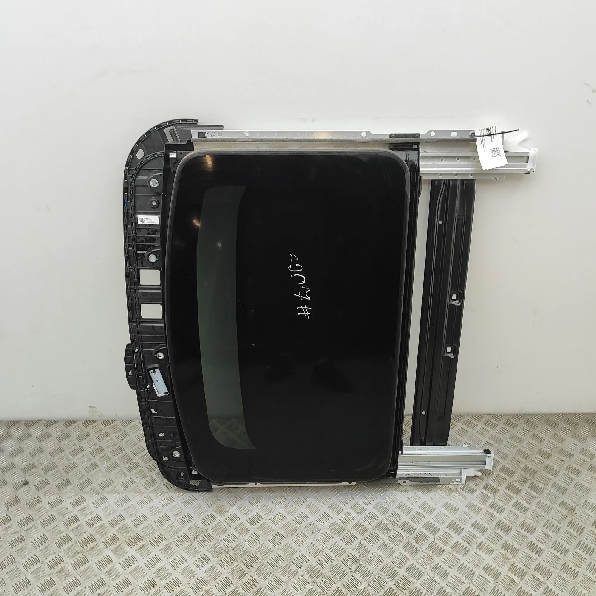 Kia EV9  Katuseluuk, klaasist 81600-DO010, 816P0-DO000, 81600-DO010RBQ Sunroo...