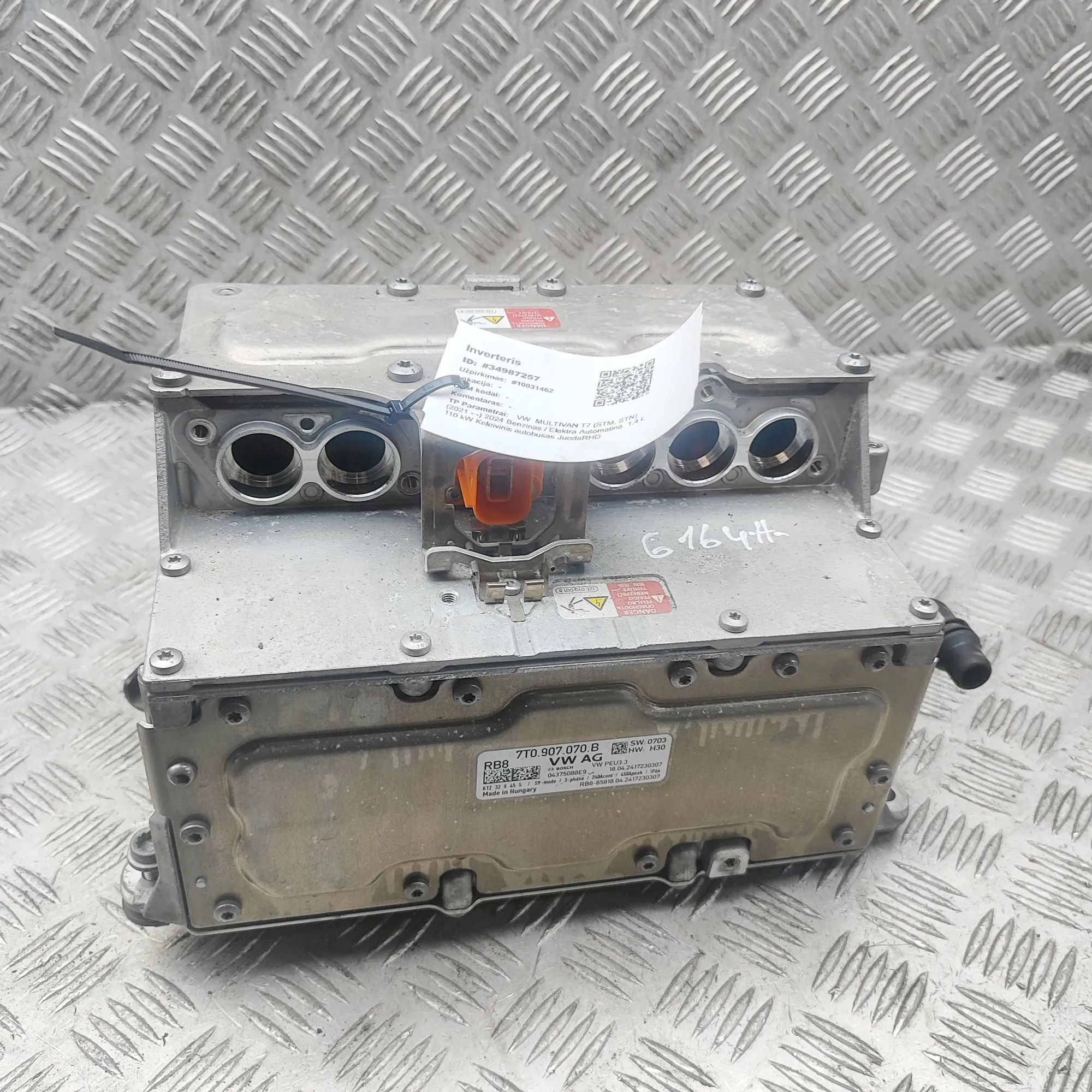 Volkswagen Multivan (T7) Voolukonverter 12v-230v 7T0907070B Inverter VW MULTIVAN (T7 STM, STN) (...