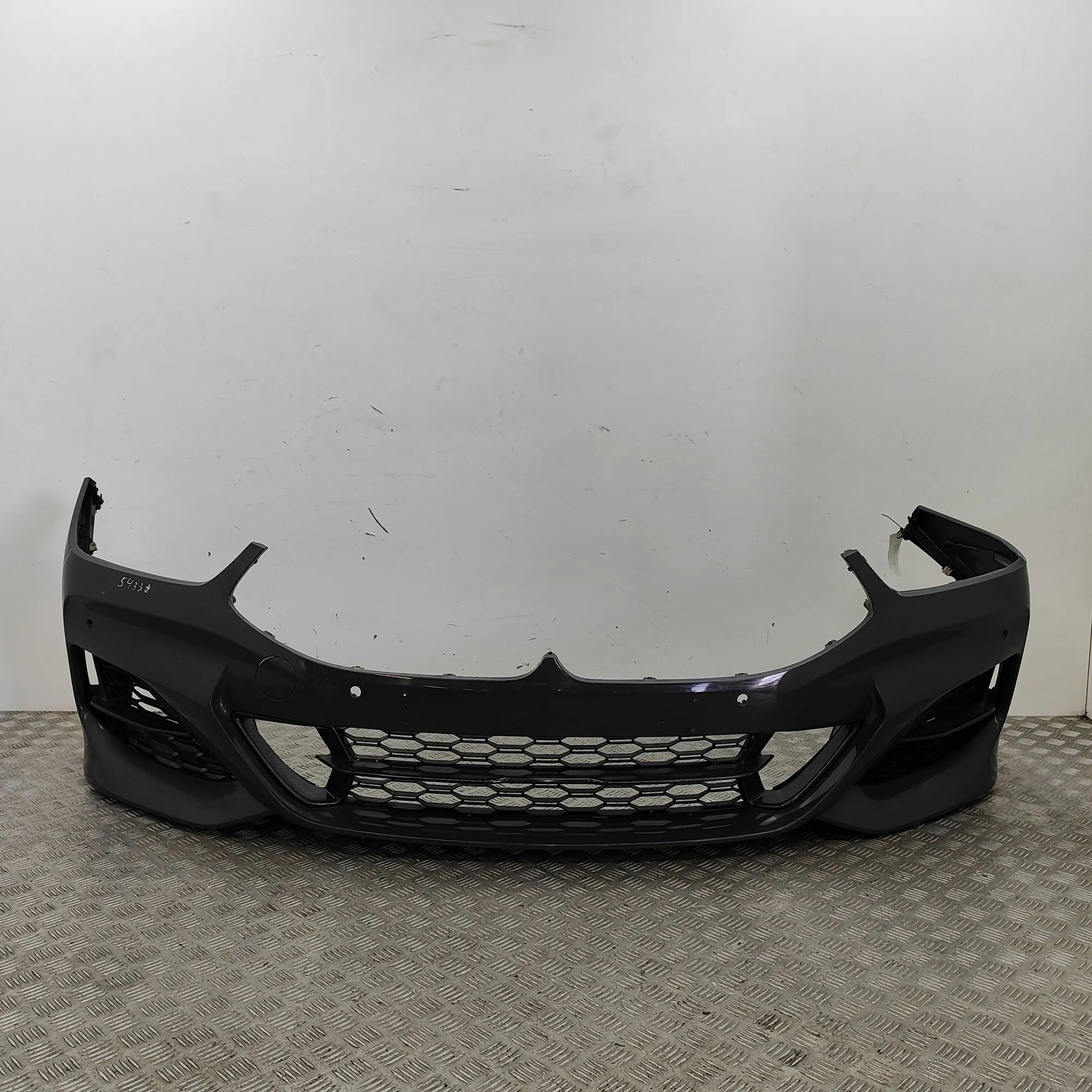 BMW 8 (G15) front bumper 8076177 Front Bumper BMW 8 SERIES (Gran Coupe G...