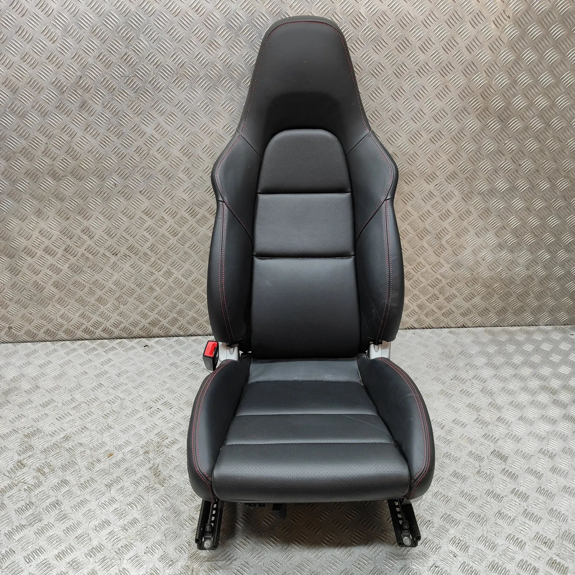 Porsche Boxster (981) Front Left Seat 9P1881105G, 9P1881045E Front Left Seat PORSCHE ...
