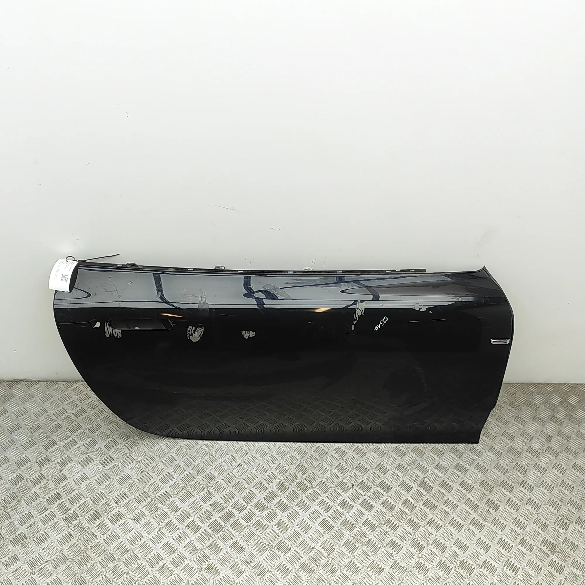 Front Right Door Brand/Model: ASTON MARTIN DB9
Year: 2008
Engine...