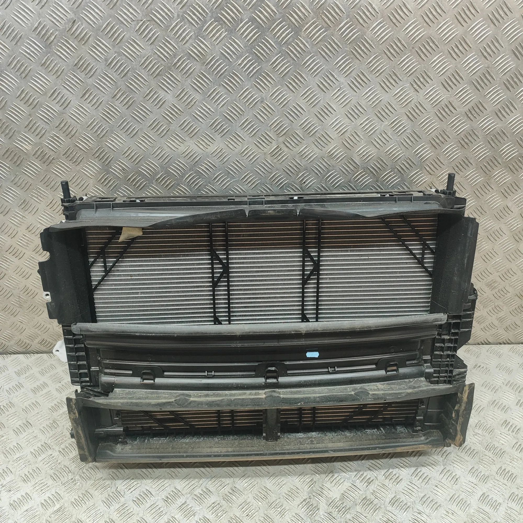 Volvo XC60 Cooling Radiator Pack 32138766, 31370708, 0477021257, 31493262 Coolin...