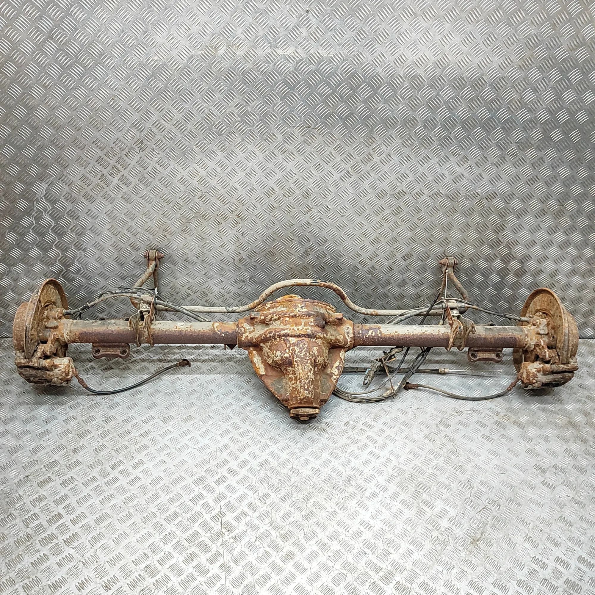Volkswagen Crafter Rear Axle A9063501900 Rear Axle VW CRAFTER (30-35 Minibus...
