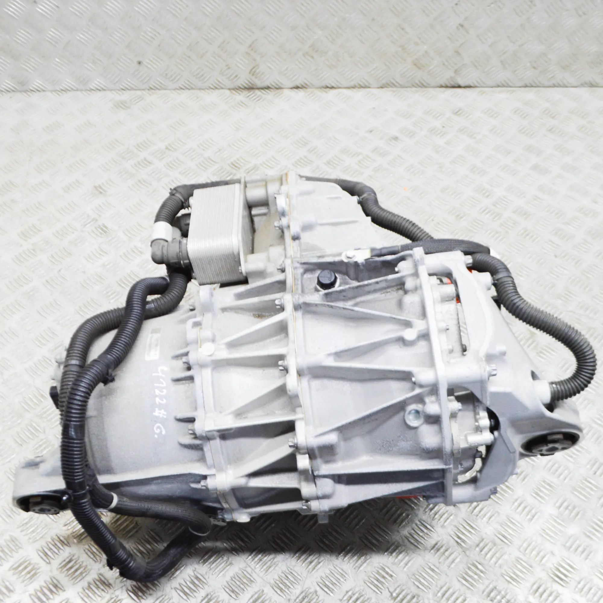 Tesla Model Y Electric motor EV 1564852-50-D, 1555511-00-C, 1117428-00-C, 15877...