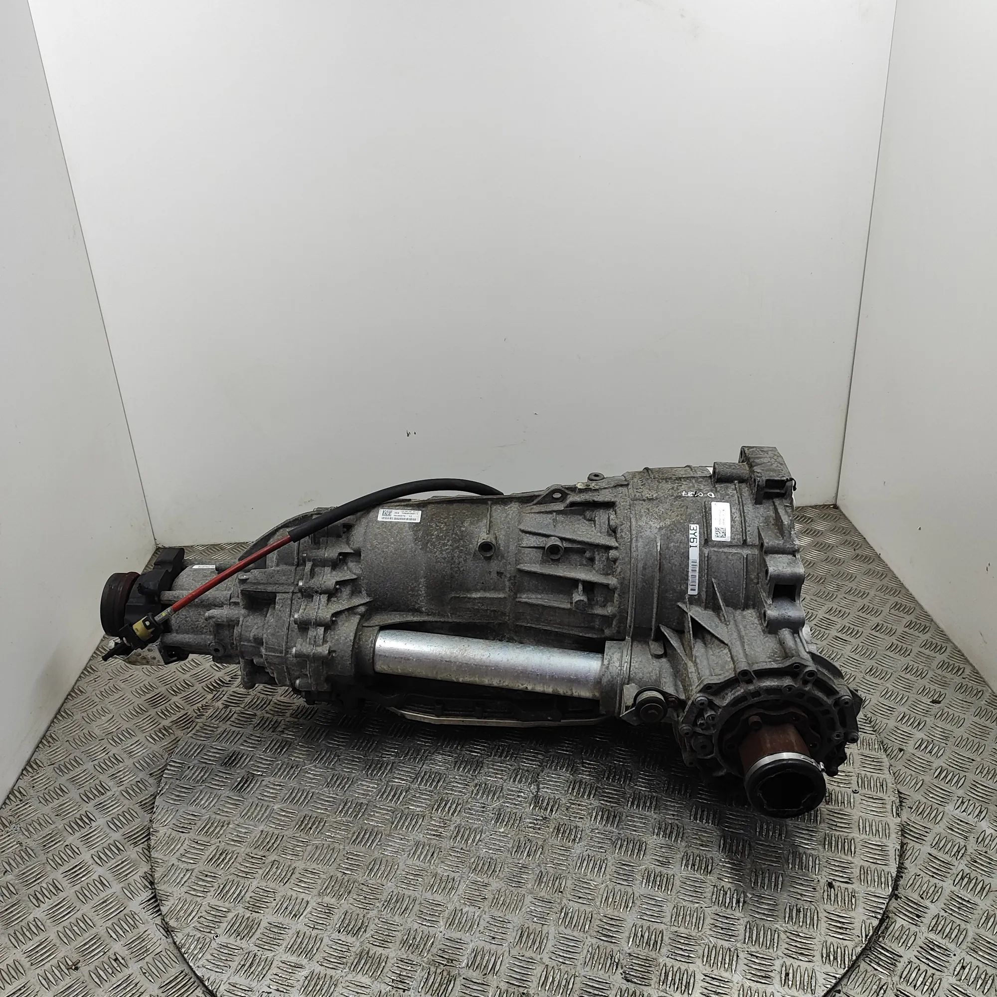 Audi A5 (B8) Gearbox 1084435020, KSX, 6HP-28, 6002736 Gearbox AUDI A...