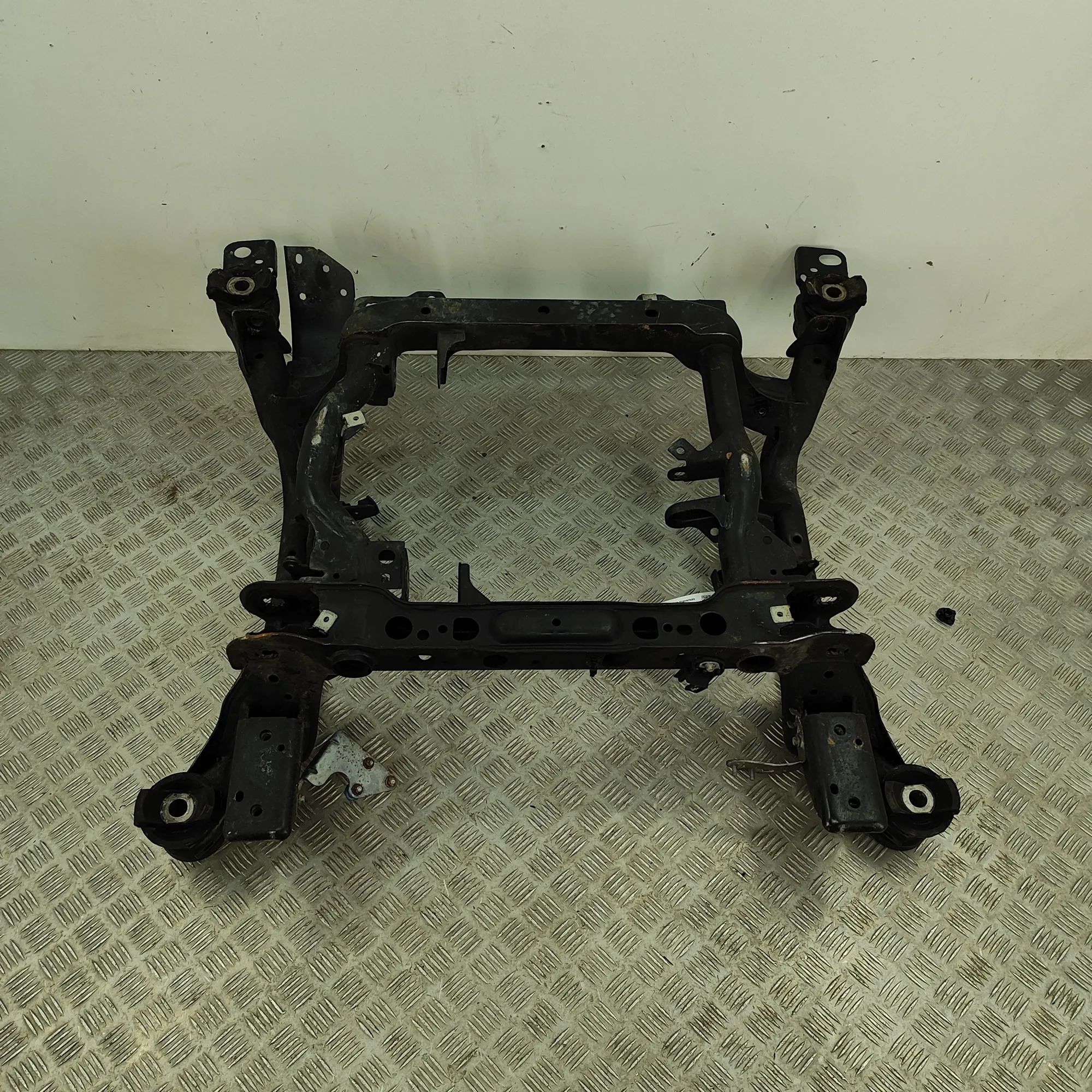 Mercedes-Benz A (W169) Front subframe A1663302900 Front Subframe MERCEDES-BENZ M-CLAS...