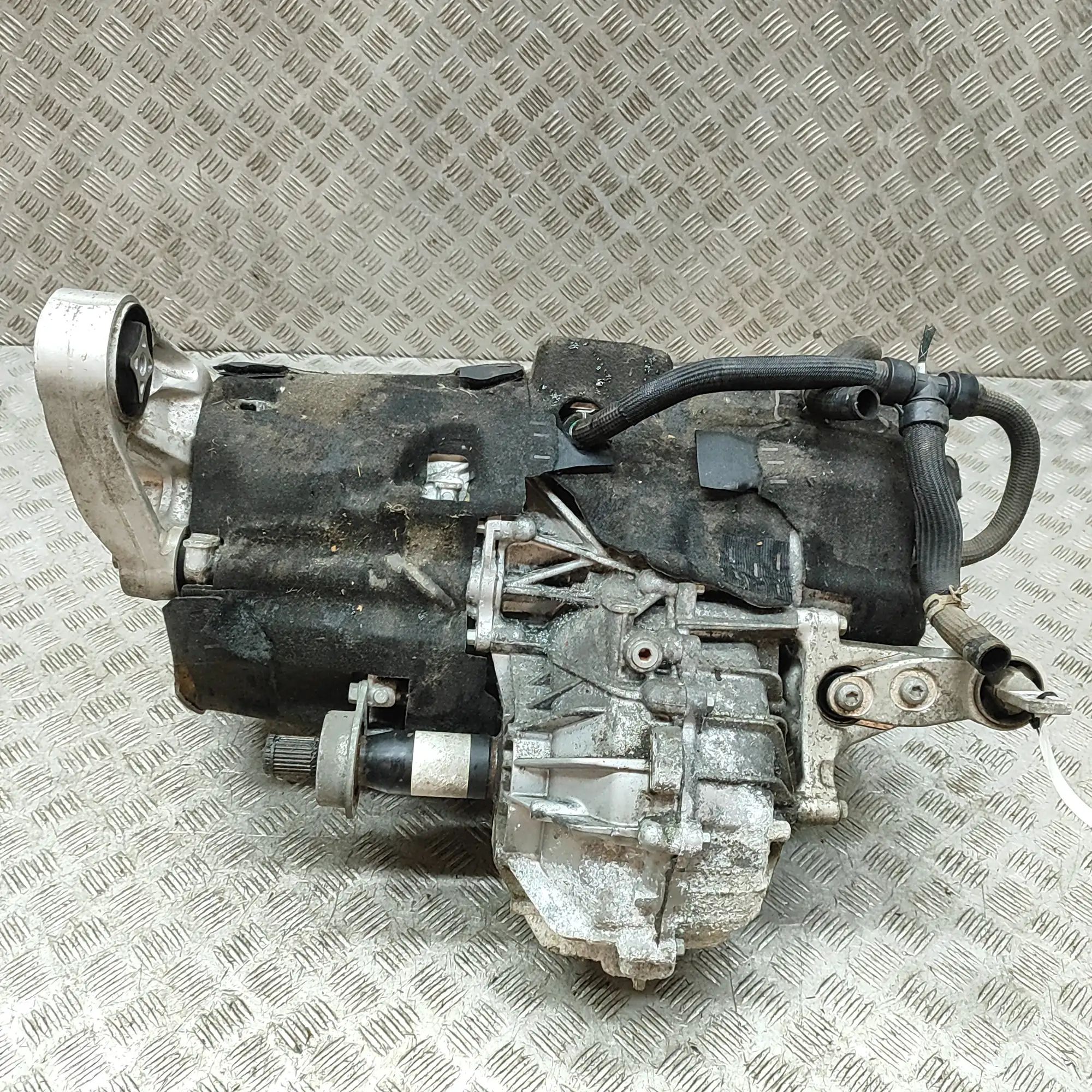 Tesla Model X Electric motor EV 1035300--00-E, 1035000-01-J Electric motor EV T...