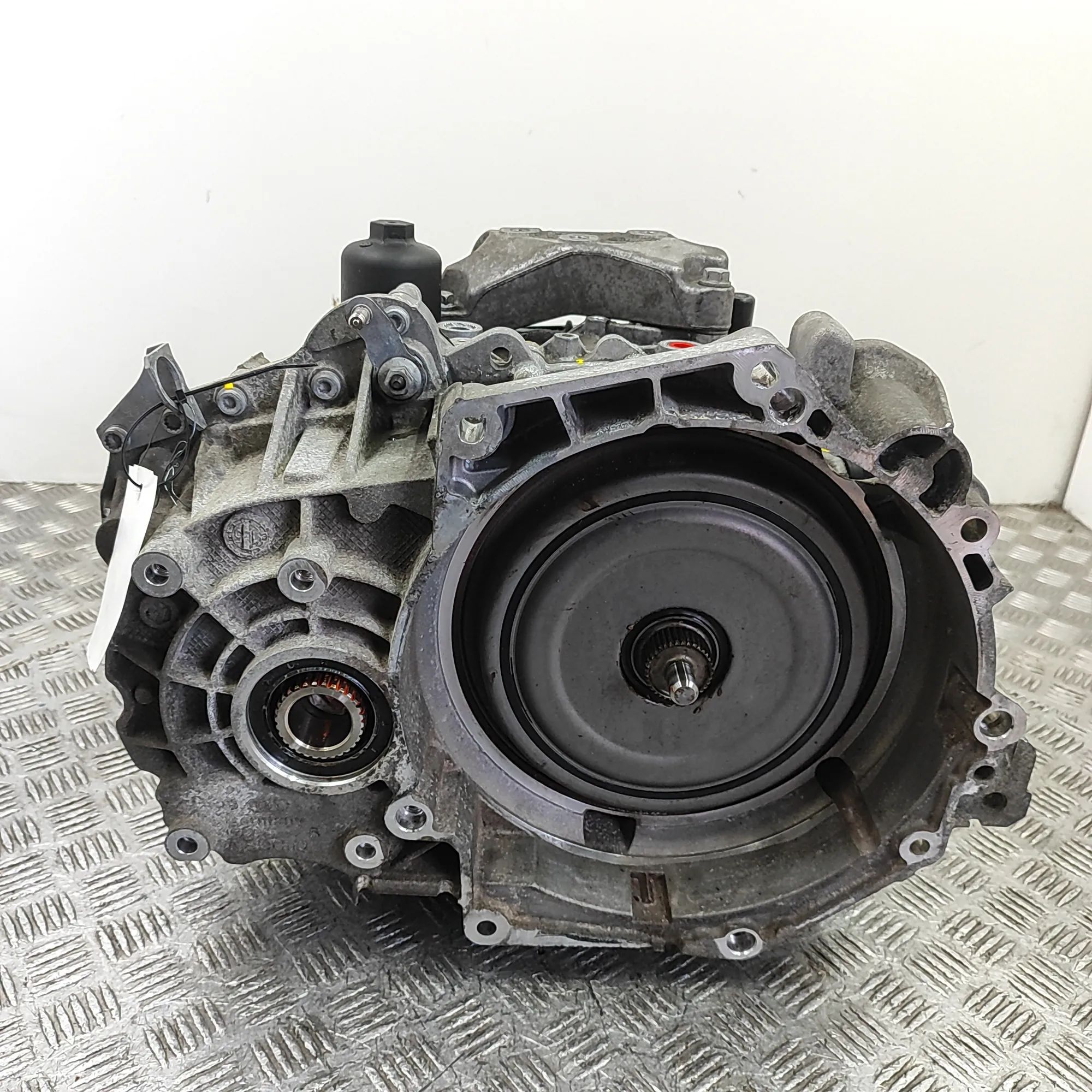 Volkswagen Passat (B8) Gearbox 0D9300014LX, 0D9300012AX, RBQ Gearbox VW PASSAT...