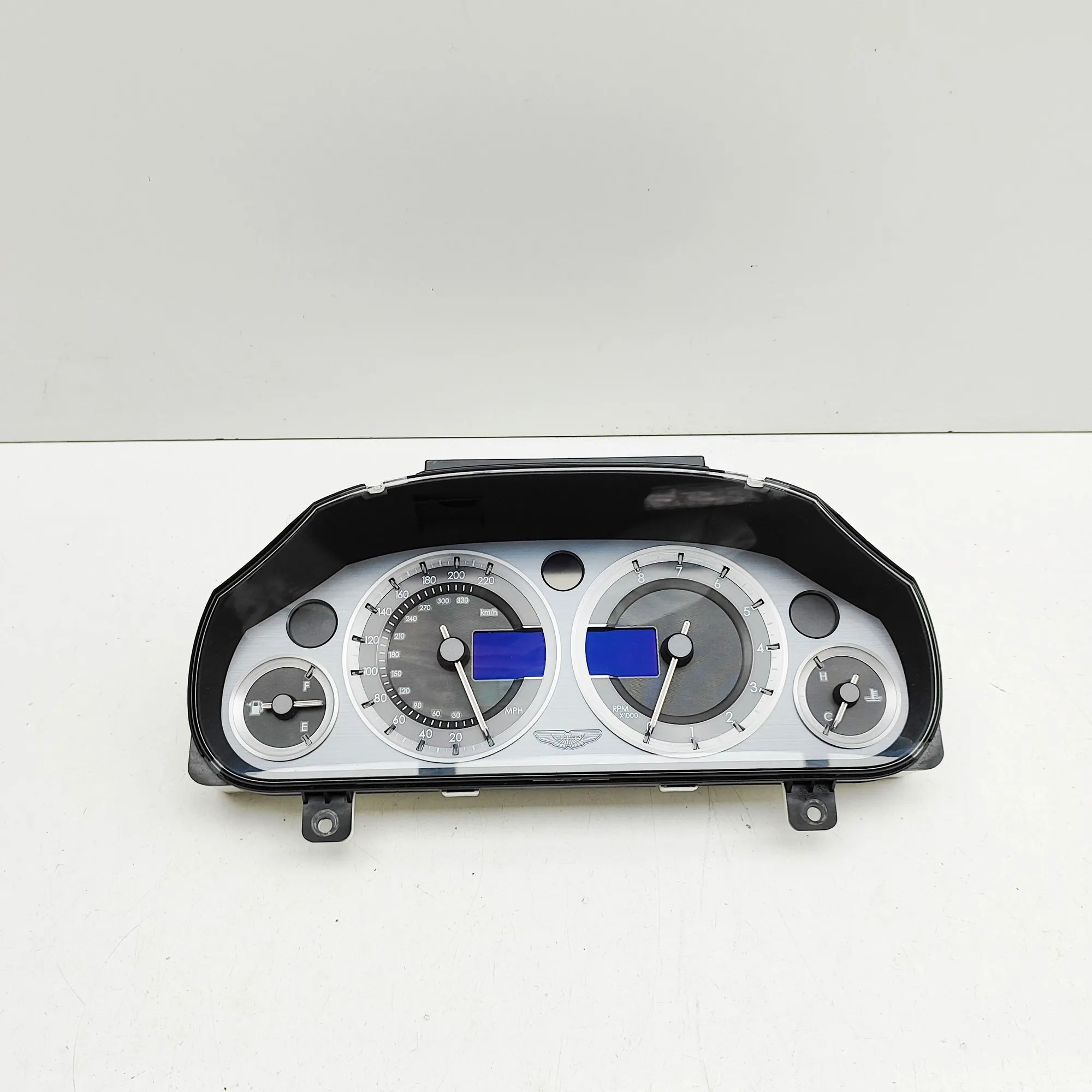 Instrument Cluster Speedometer Brand/Model: ASTON MARTIN DB9
Year: 2008
Engine...