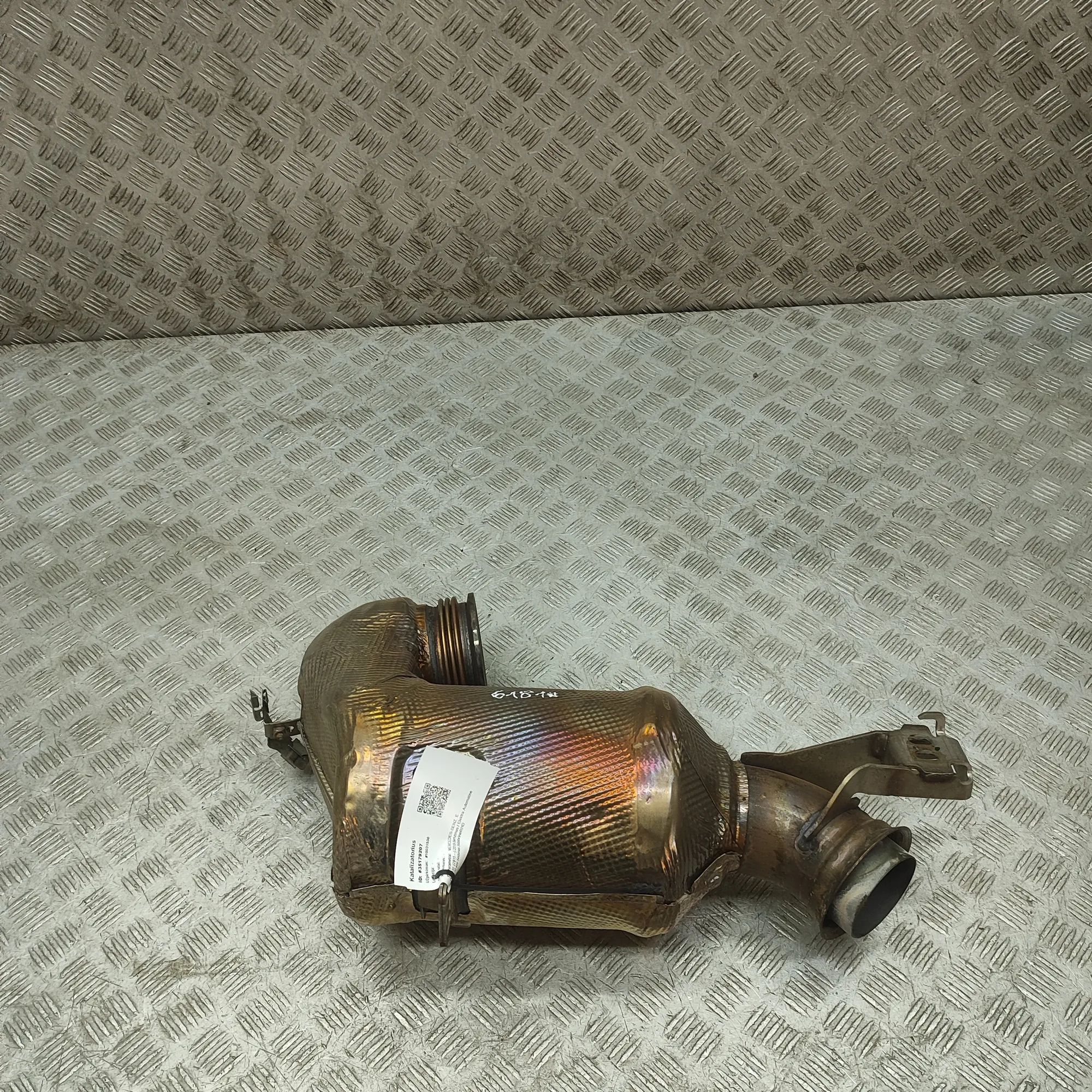 Mercedes-Benz A (W177) Catalyst Converter A2561400408 Catalyst Converter MERCEDES-BENZ E-...