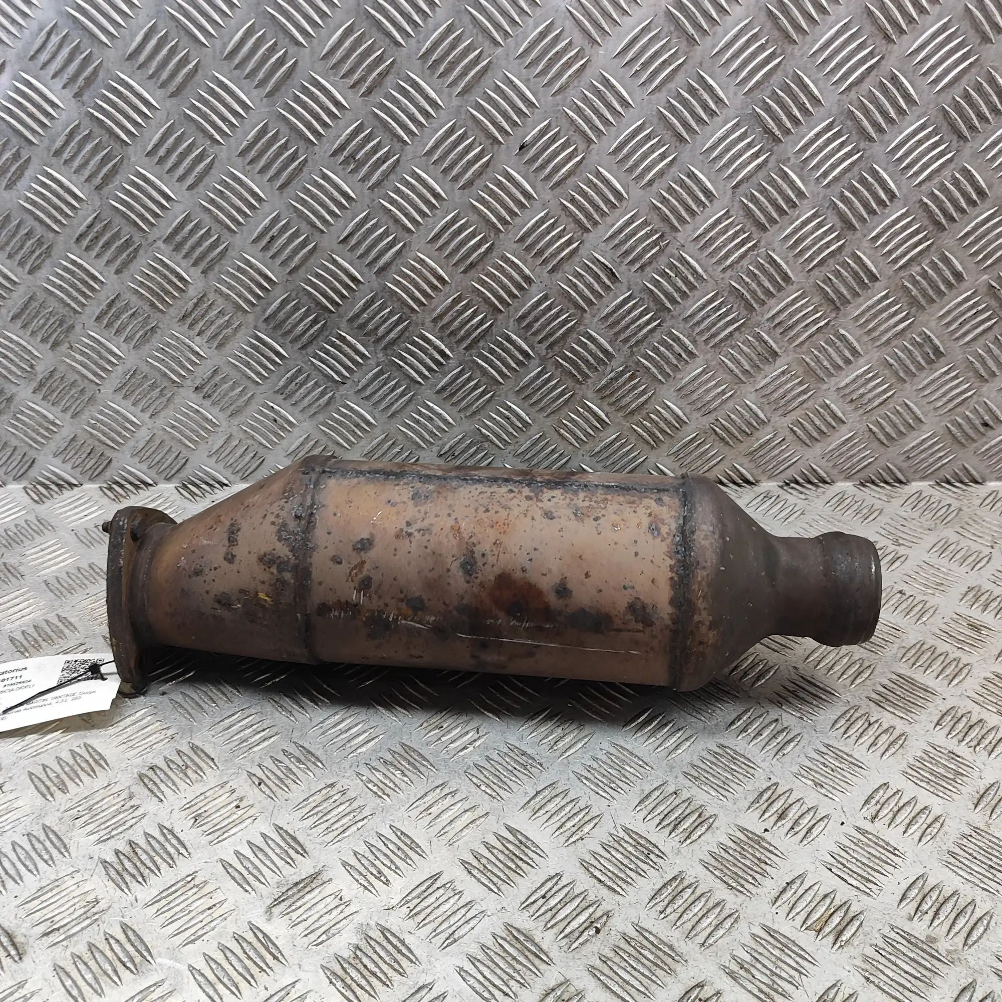 Catalyst Converter Brand/Model: ASTON MARTIN VANTAGE
Year: 2006
En...