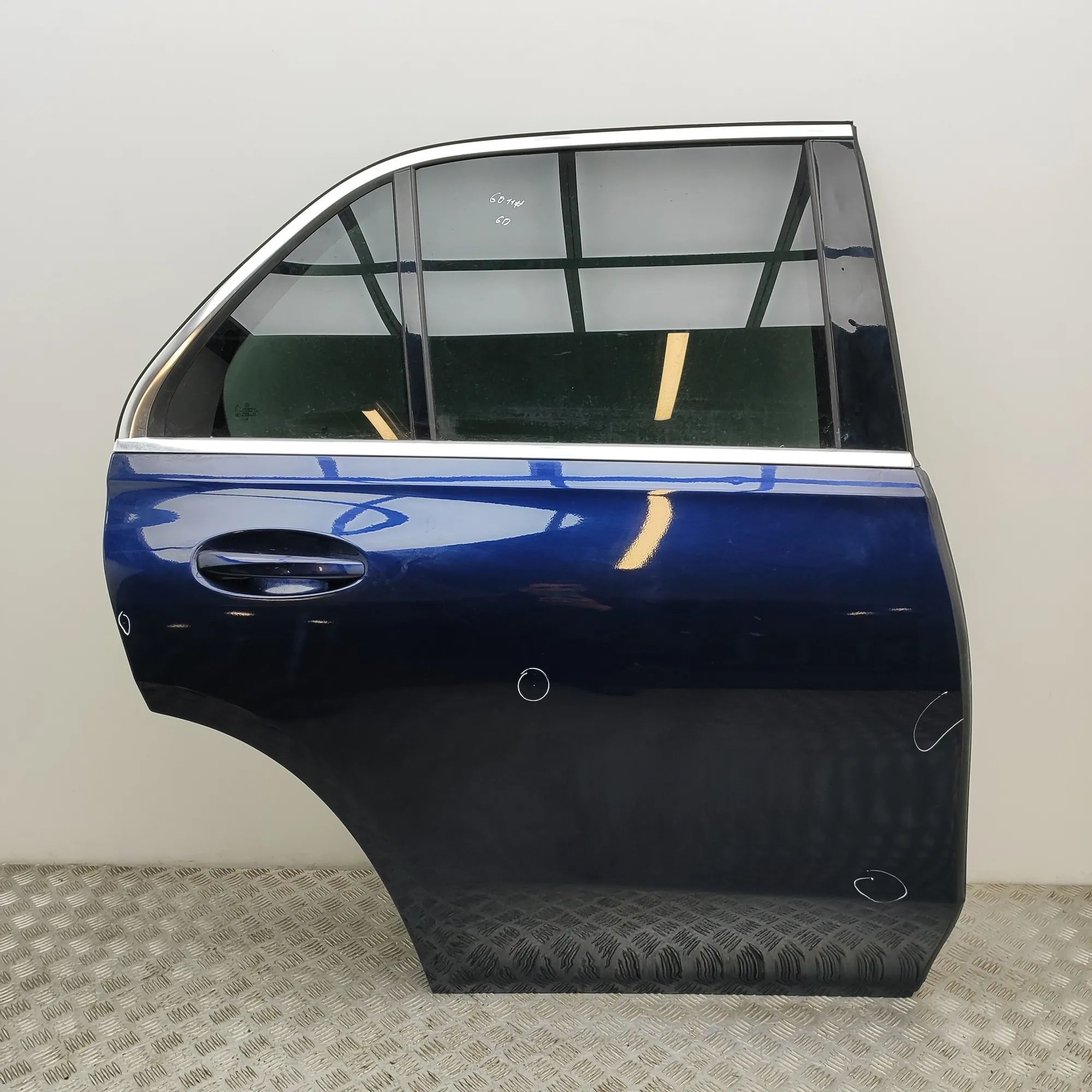 Mercedes-Benz GLE (W167) Rear Right Door A1677308211, A1677301807 Rear Right Door MERCED...