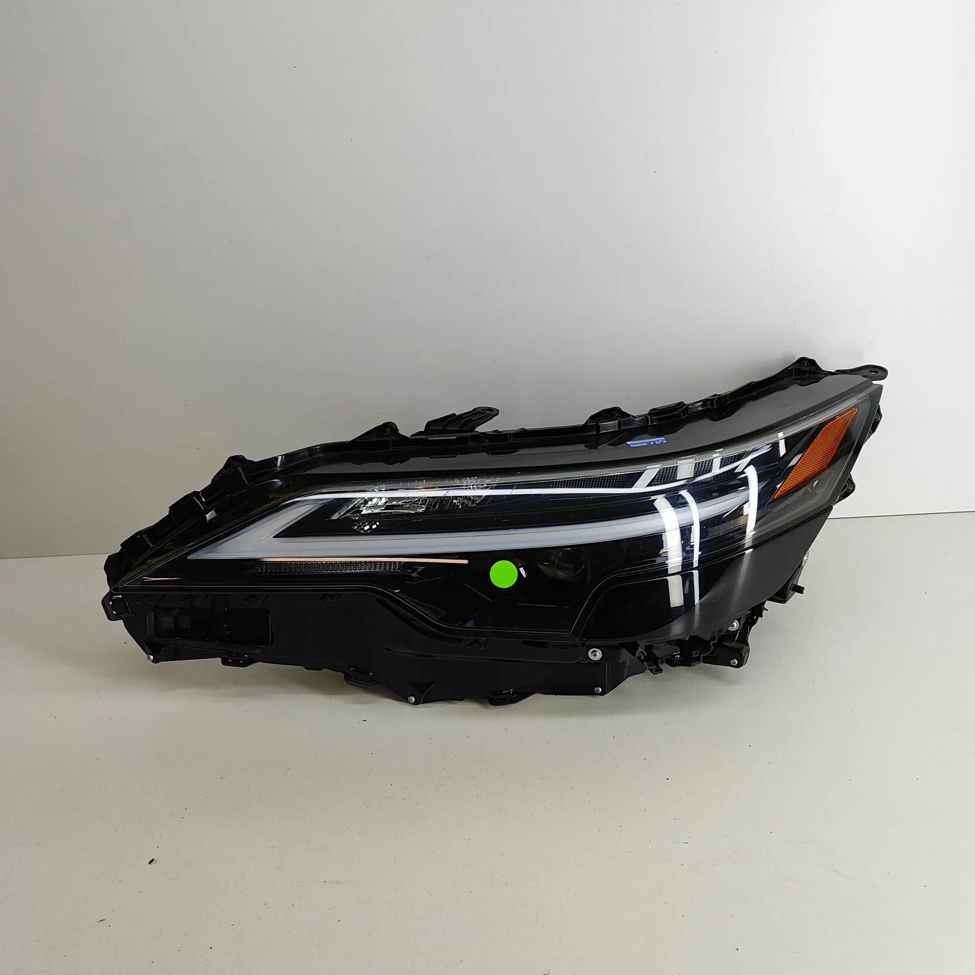 Lexus RX Front Right Headlight Front Right Headlight LEXUS RX (_LA1_, _LH1_) (...