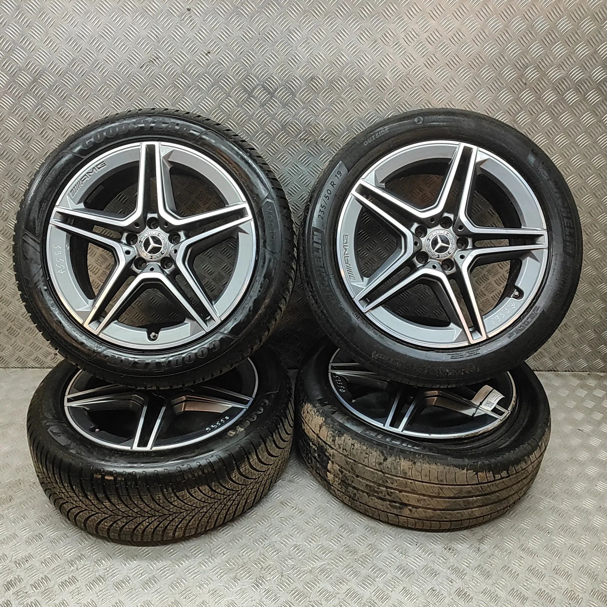 Mercedes-Benz GLB / EQB (X247) Alloy Wheel Set A2474011500 Alloy Wheel Set MERCEDES-BENZ GLB (...